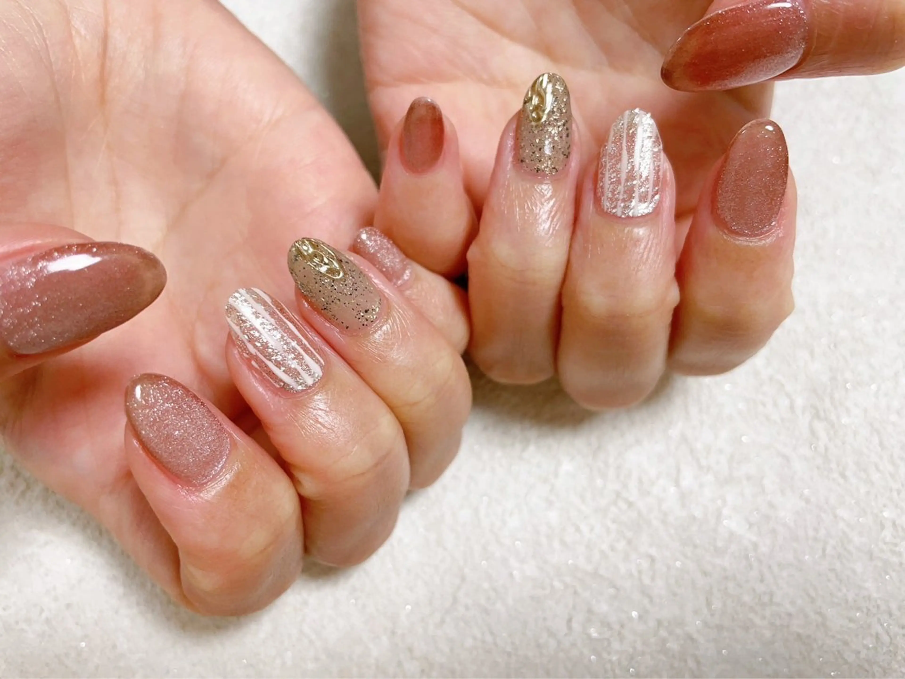 ネイル オーロラネイル フラワーネイル フットネイル フレンチネイル ジェルネイル ハンドネイル Mogu nail 二子玉川のネイルデザイン