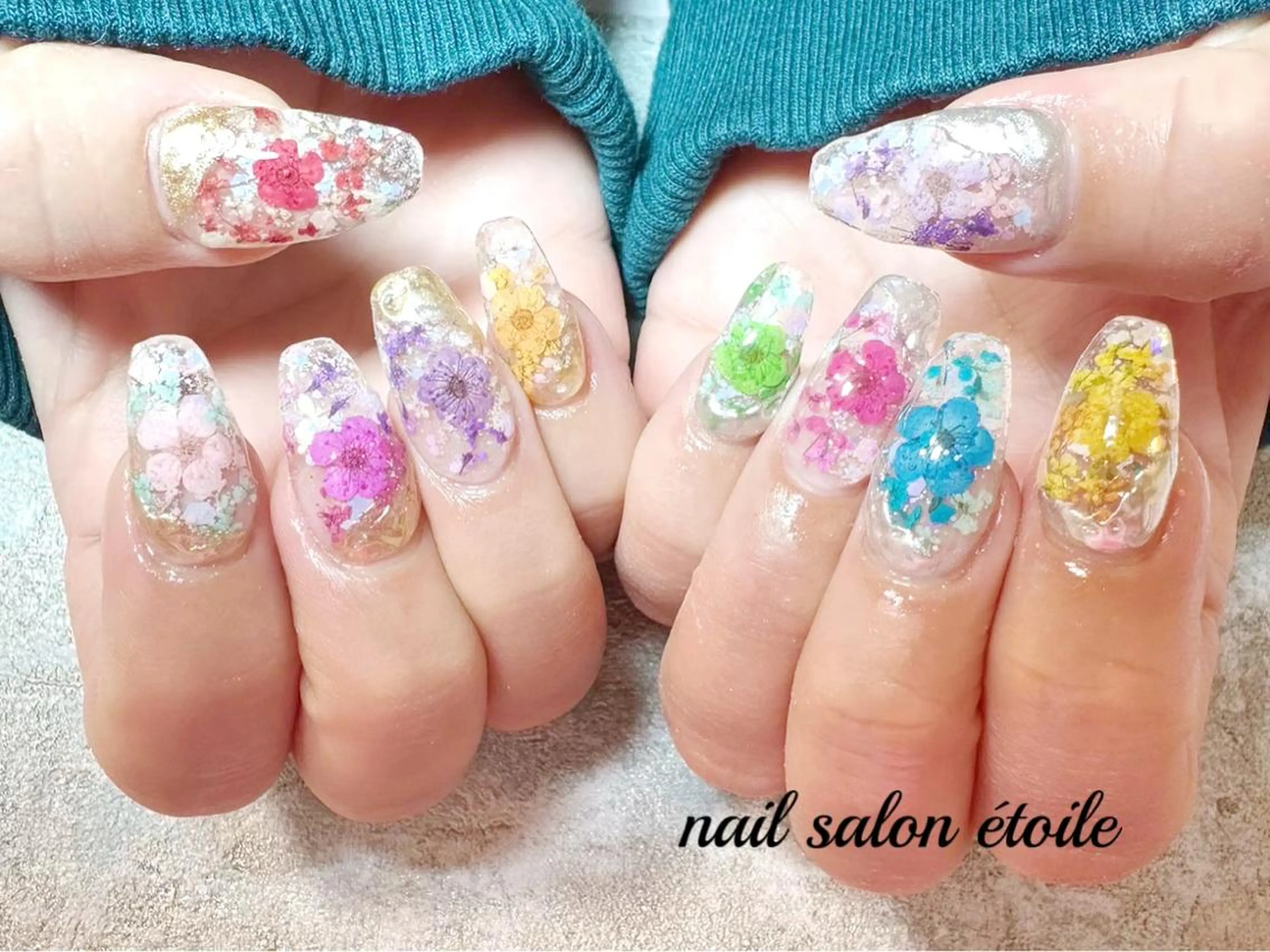 ネイル アートネイル フラワーネイル ジェルネイル ロングネイル 春ネイル ハンドネイル nail salon étoileのネイルデザイン