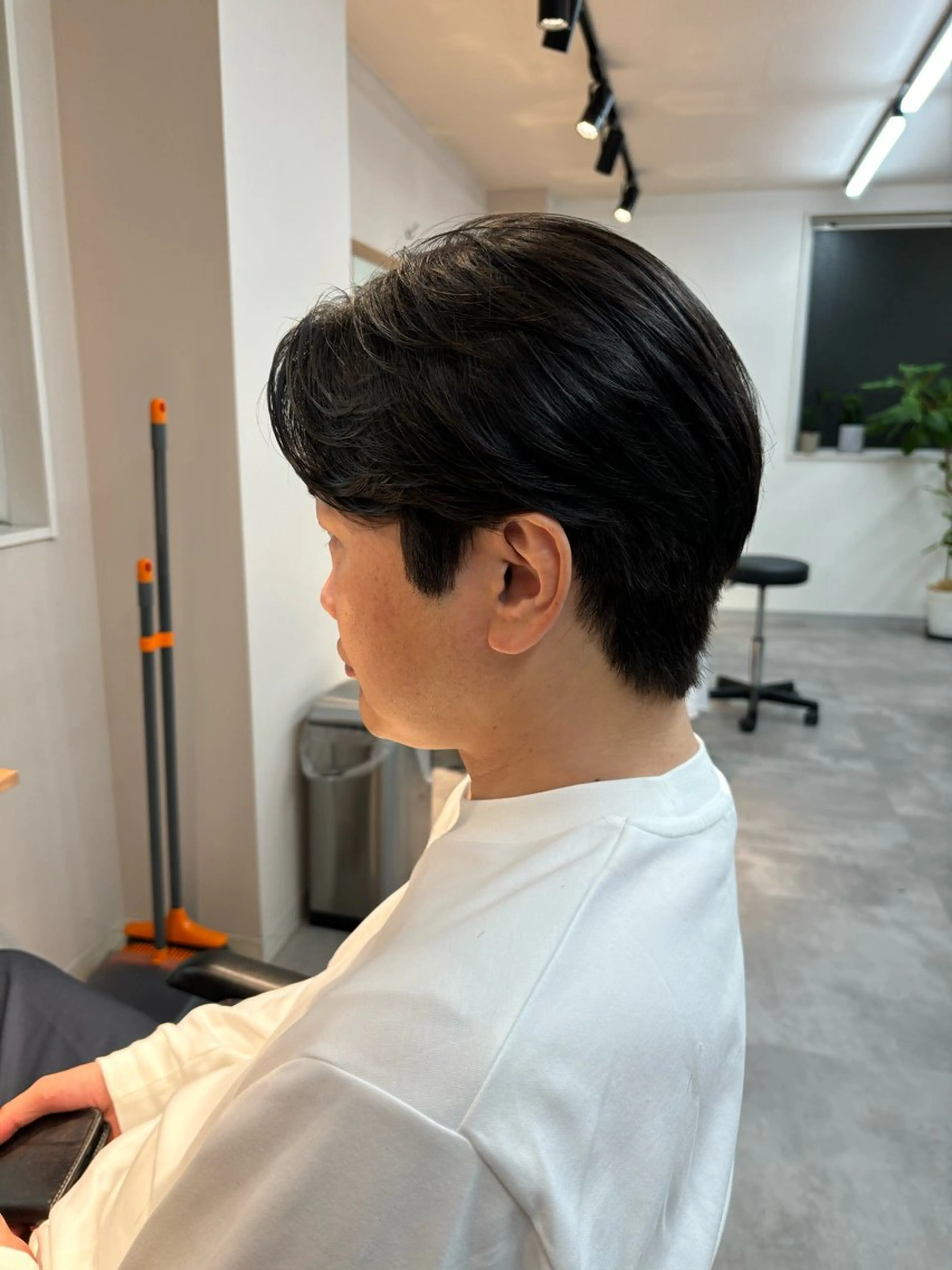 メンズ フェザーパーマ/保立 /メンズカット/韓国のヘアスタイル