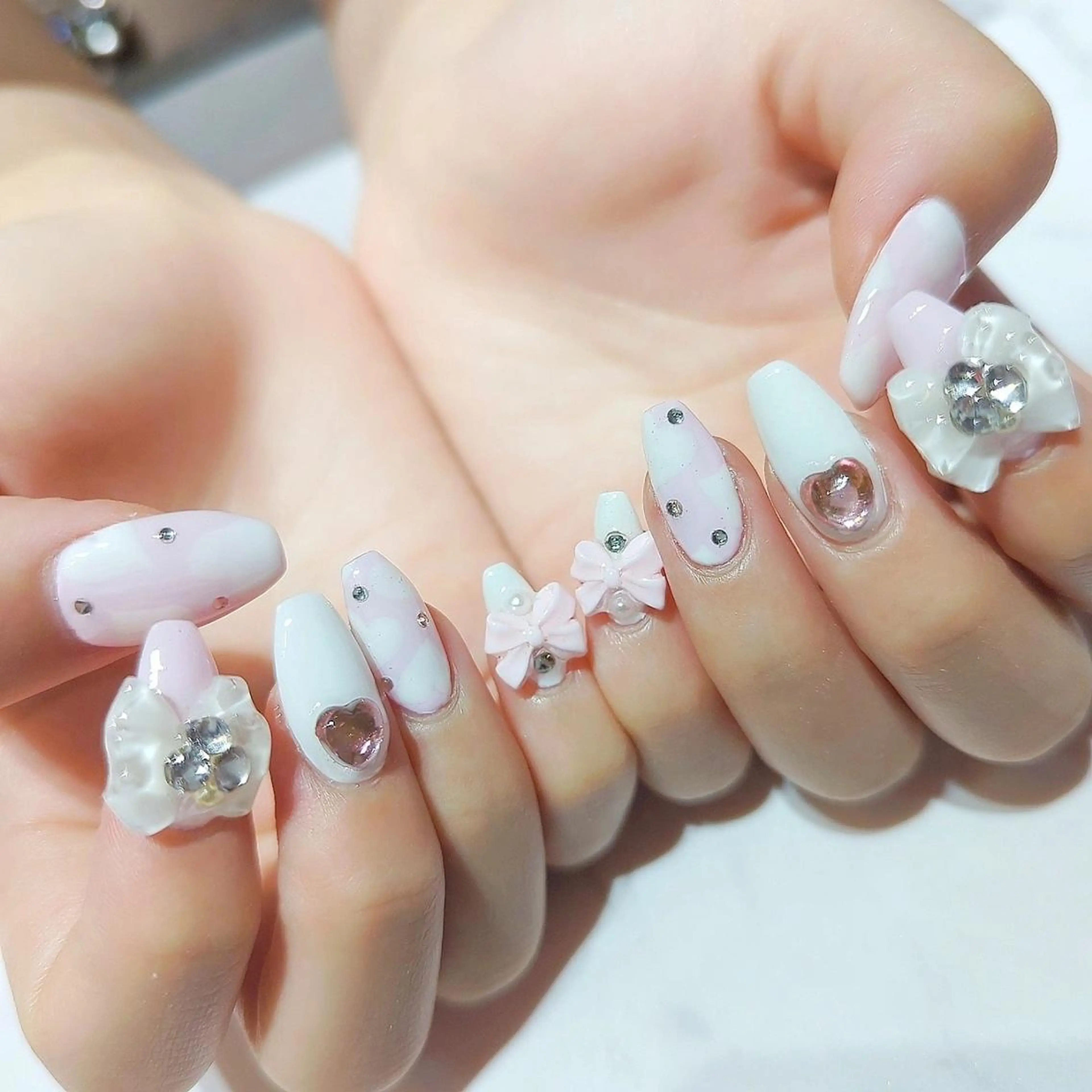 ネイル あ きのネイルデザイン