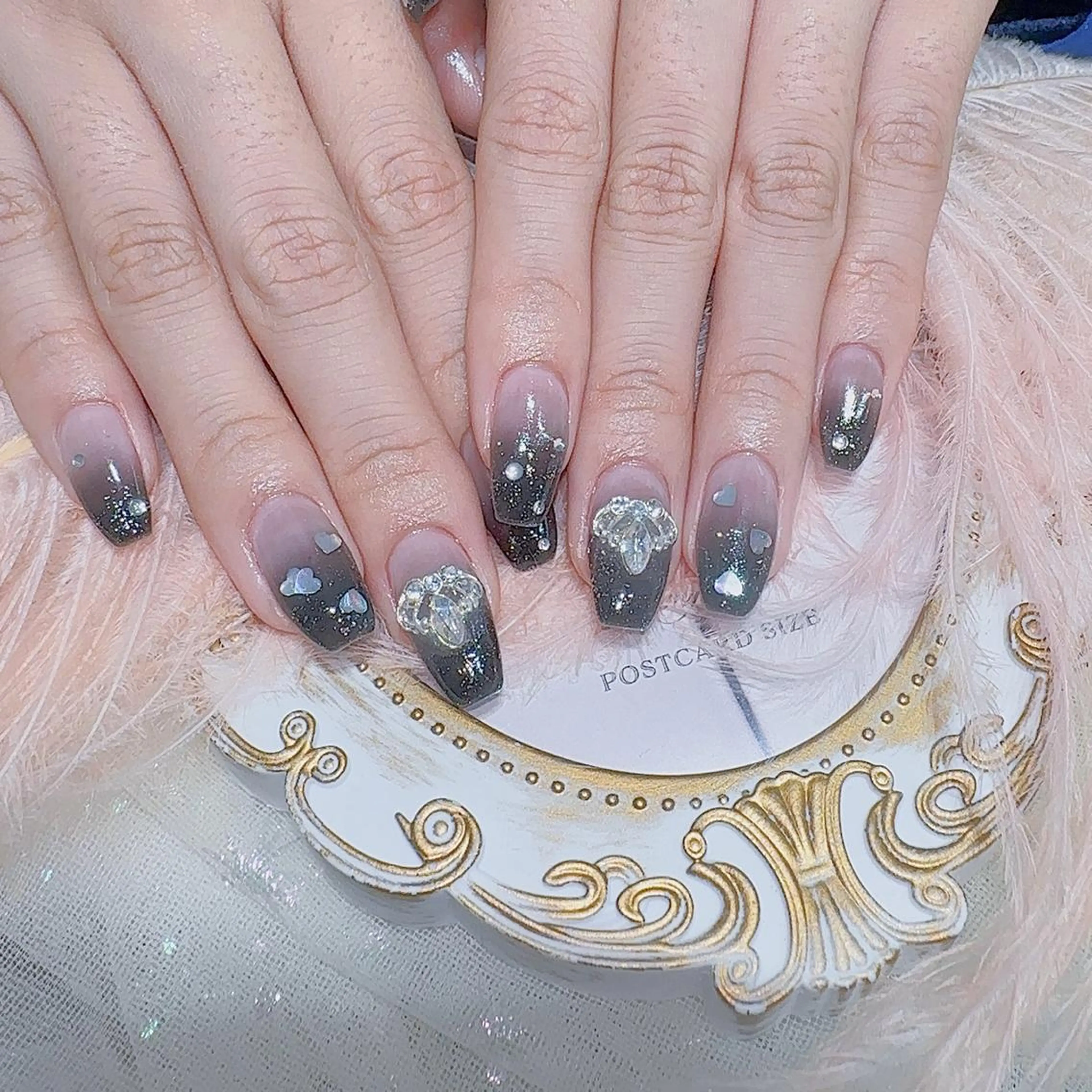 ネイル ハンドネイル Queens momoのネイルデザイン