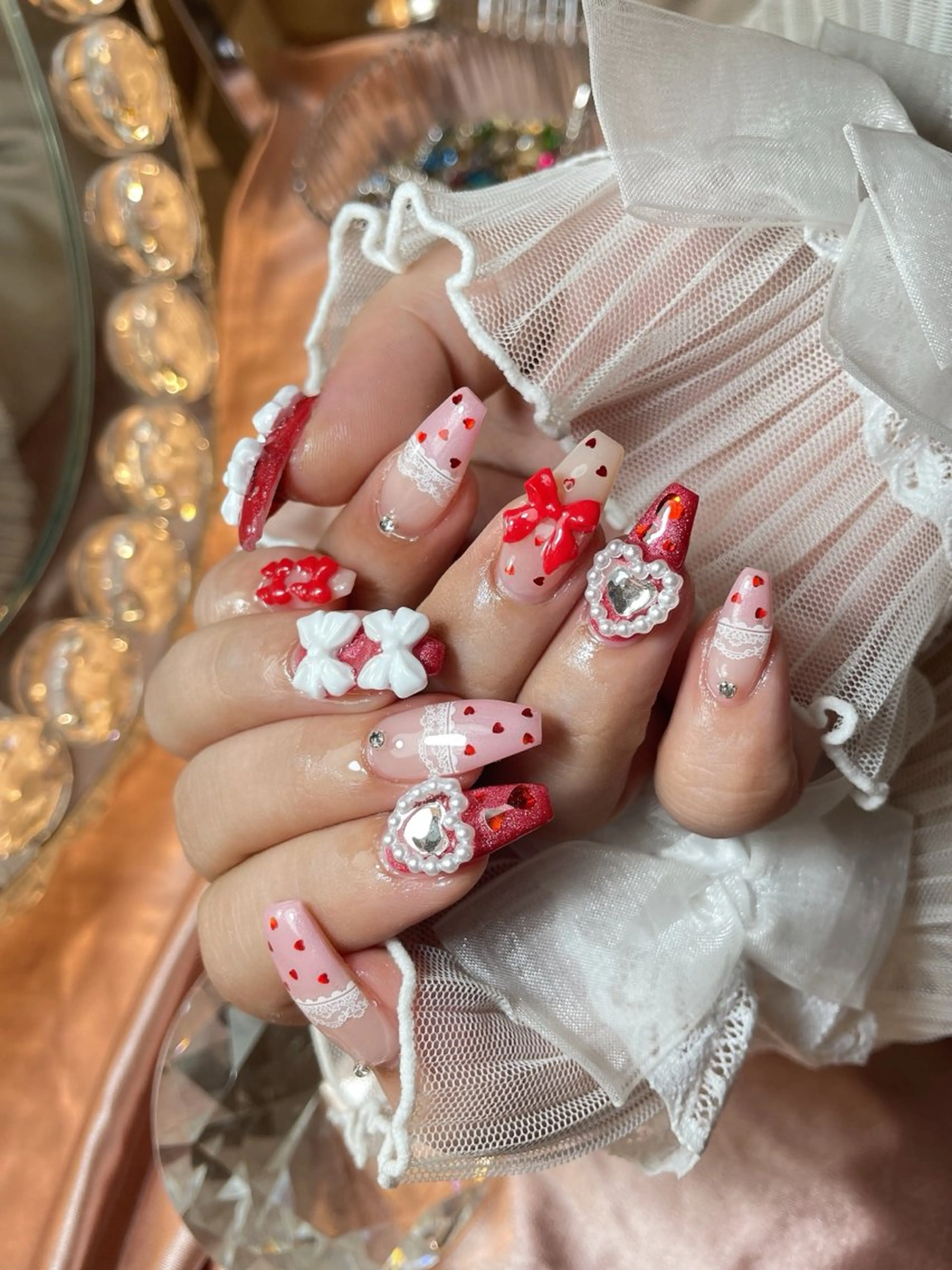 ネイル 23時まで❤︎韓国、 ワンホンネイルのネイルデザイン