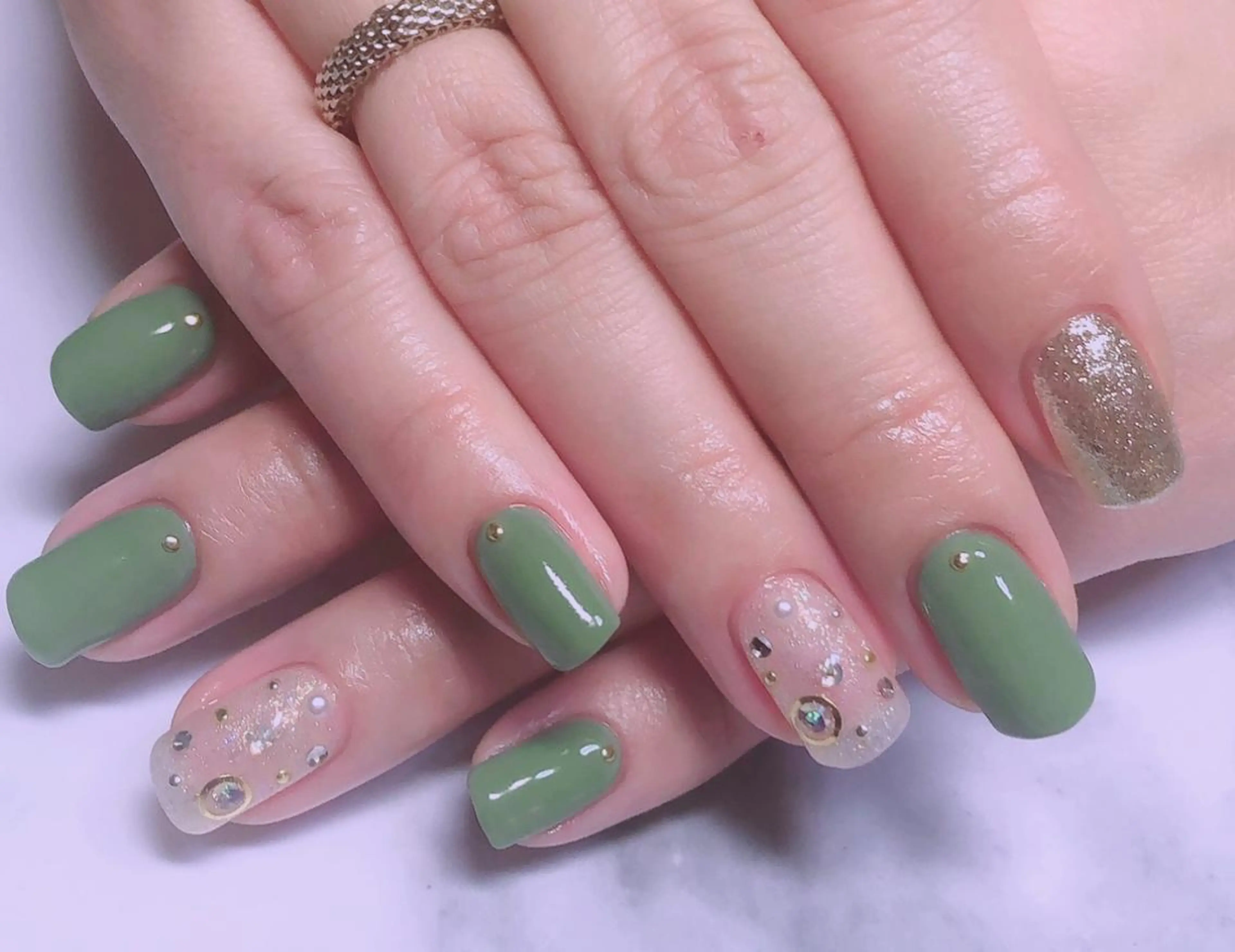 ネイル ハンドネイル ネイルサロンエクラ 🫧Shizukaのネイルデザイン