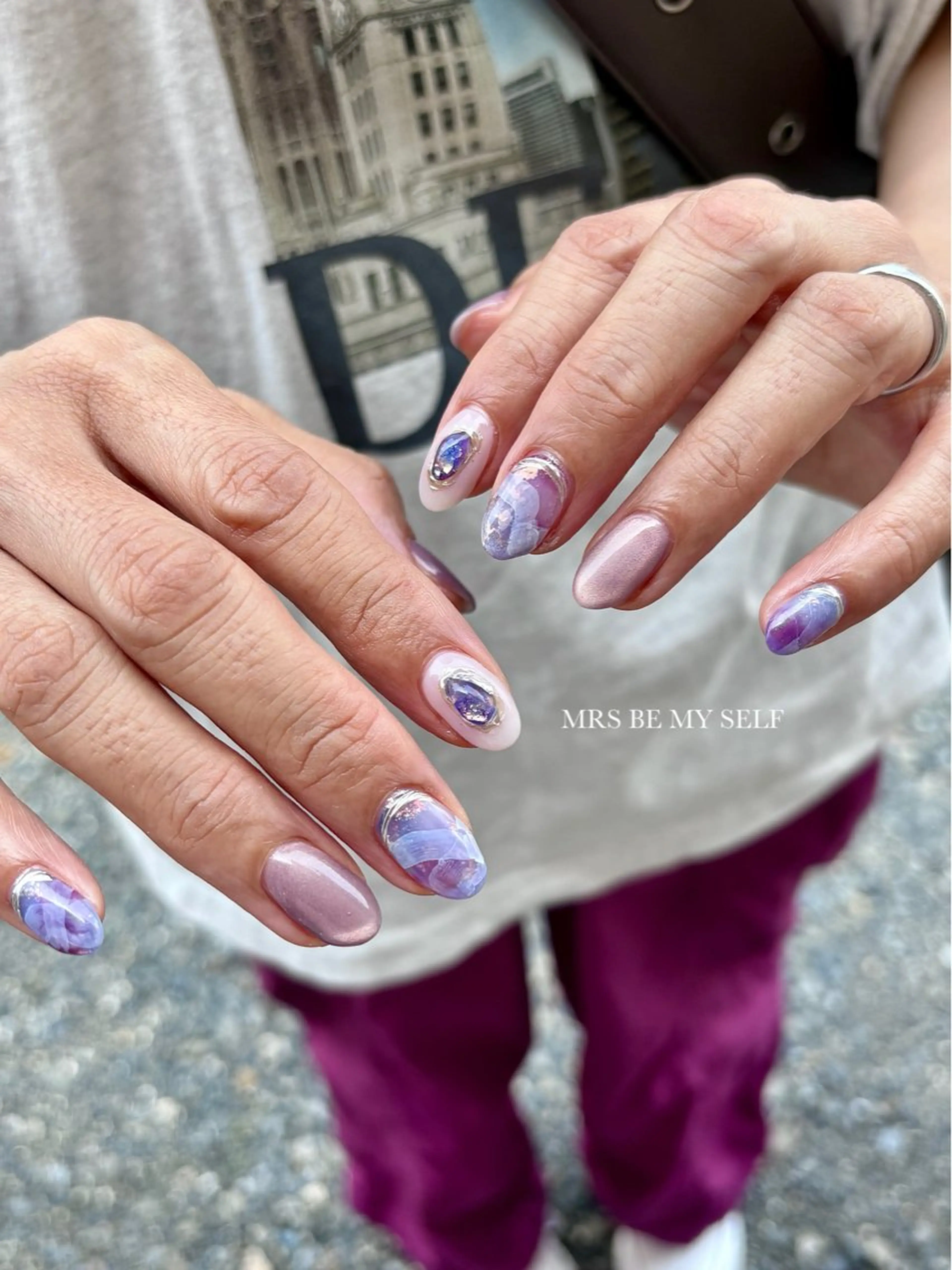 ネイル ニュアンスネイル パープル ハンドネイル MRS/ miyu🎀のネイルデザイン