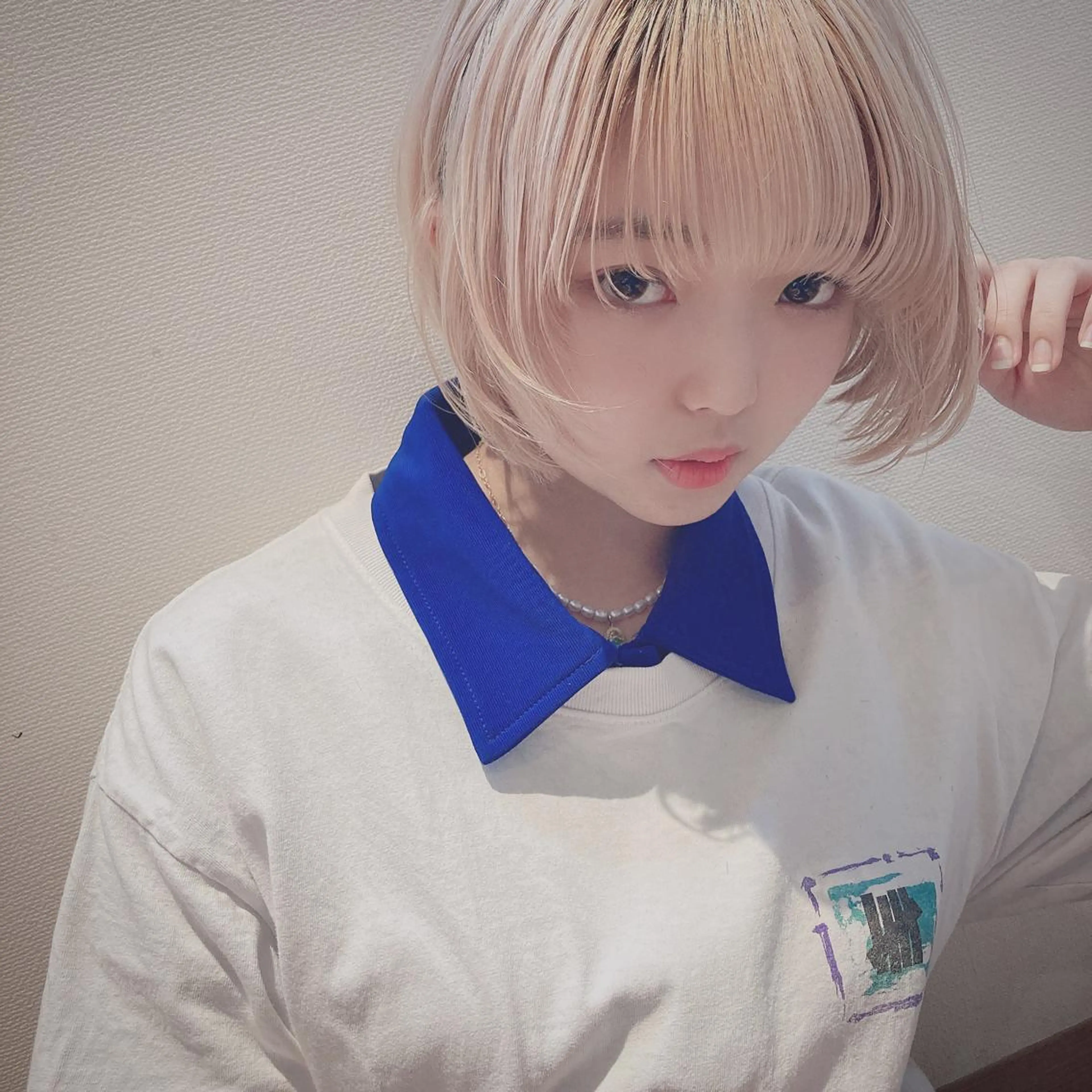 ショート カラー ハイトーンカラー テトネ タカシのヘアスタイル