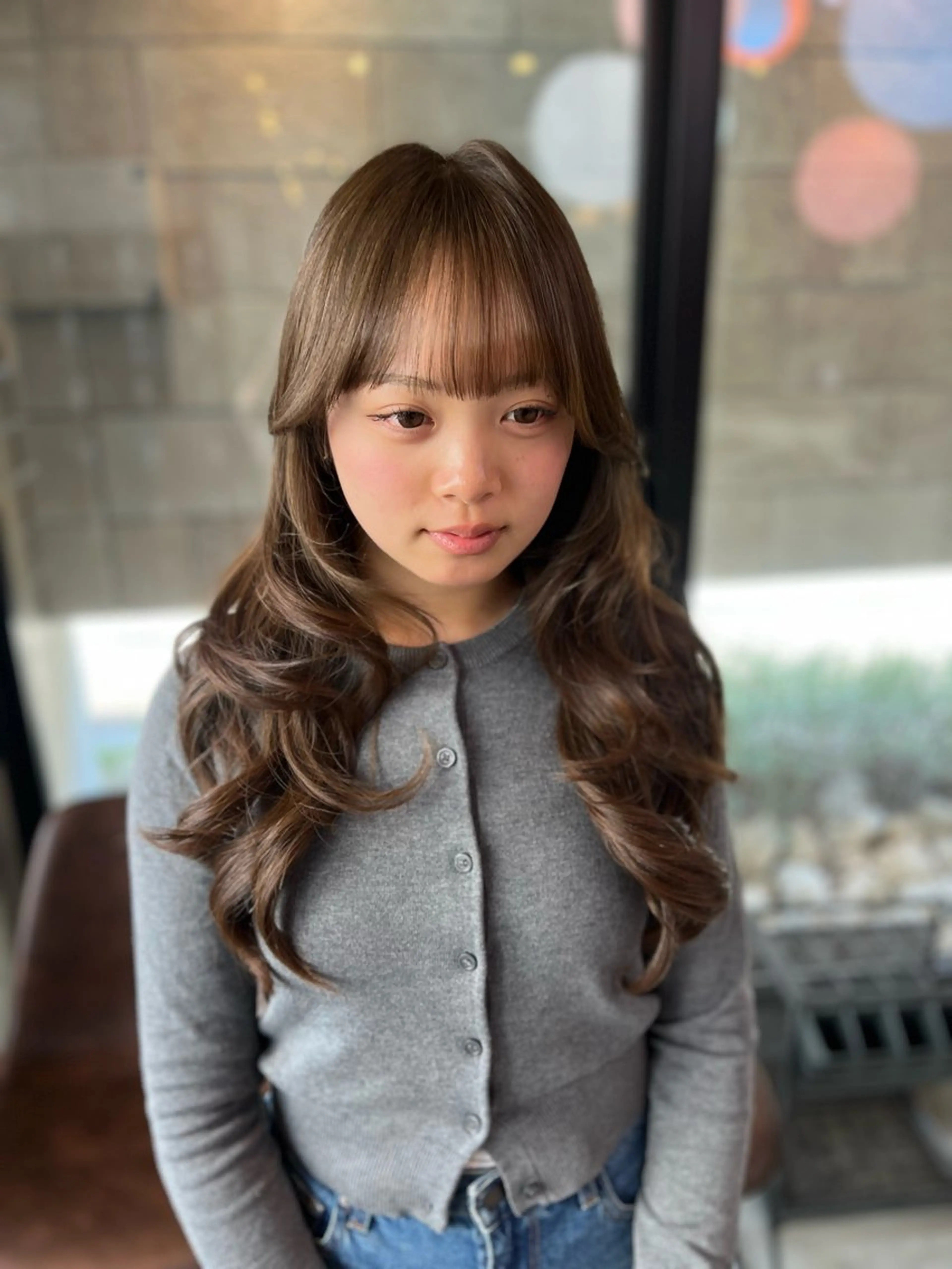 ロング カラー ベージュカラー ブリーチ ブリーチなしカラー カット ヘアカラー lolonois池田 /レイヤー/郷田遥のヘアスタイル
