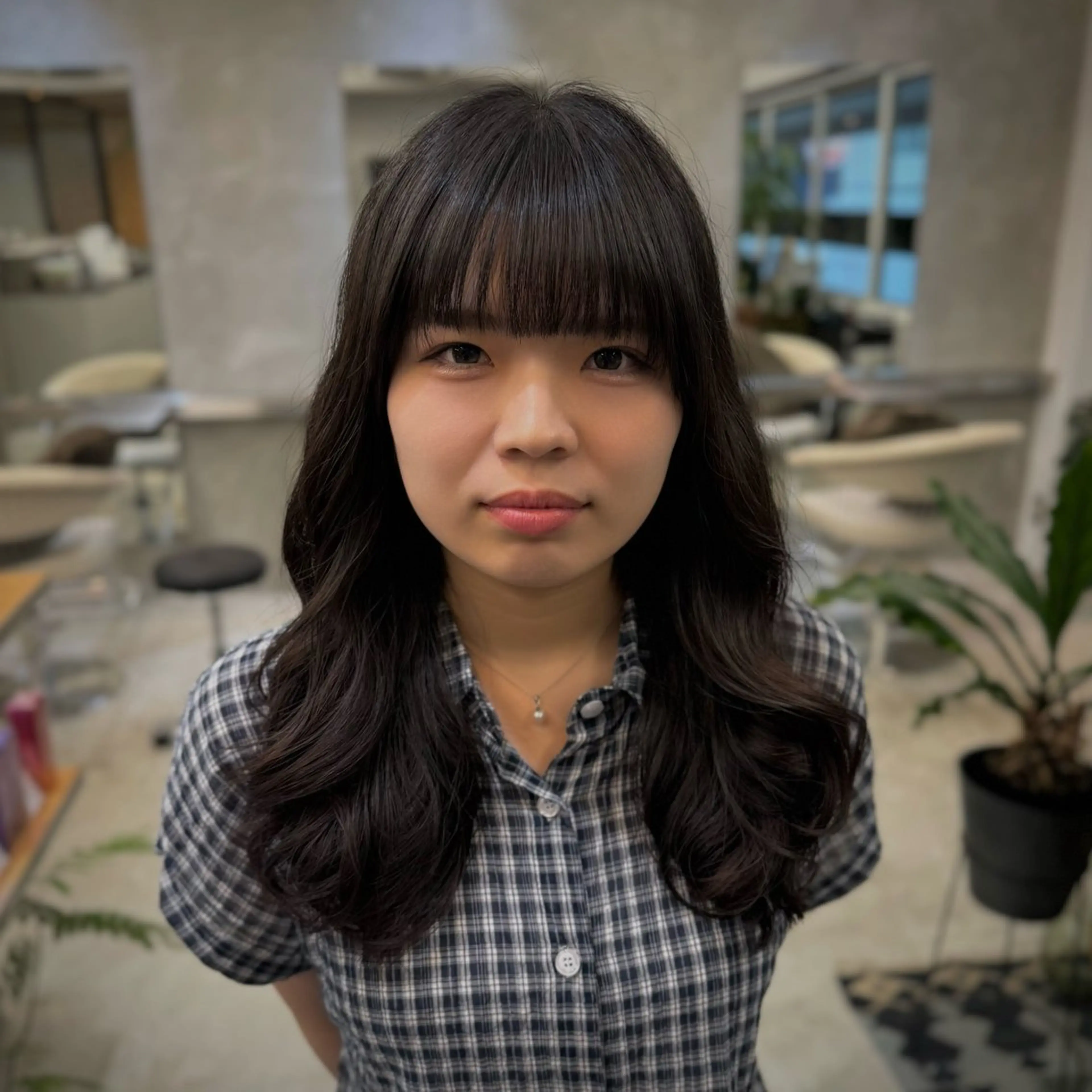 セミロング パーマ INORI|レイヤー |ハッシュカットのヘアスタイル