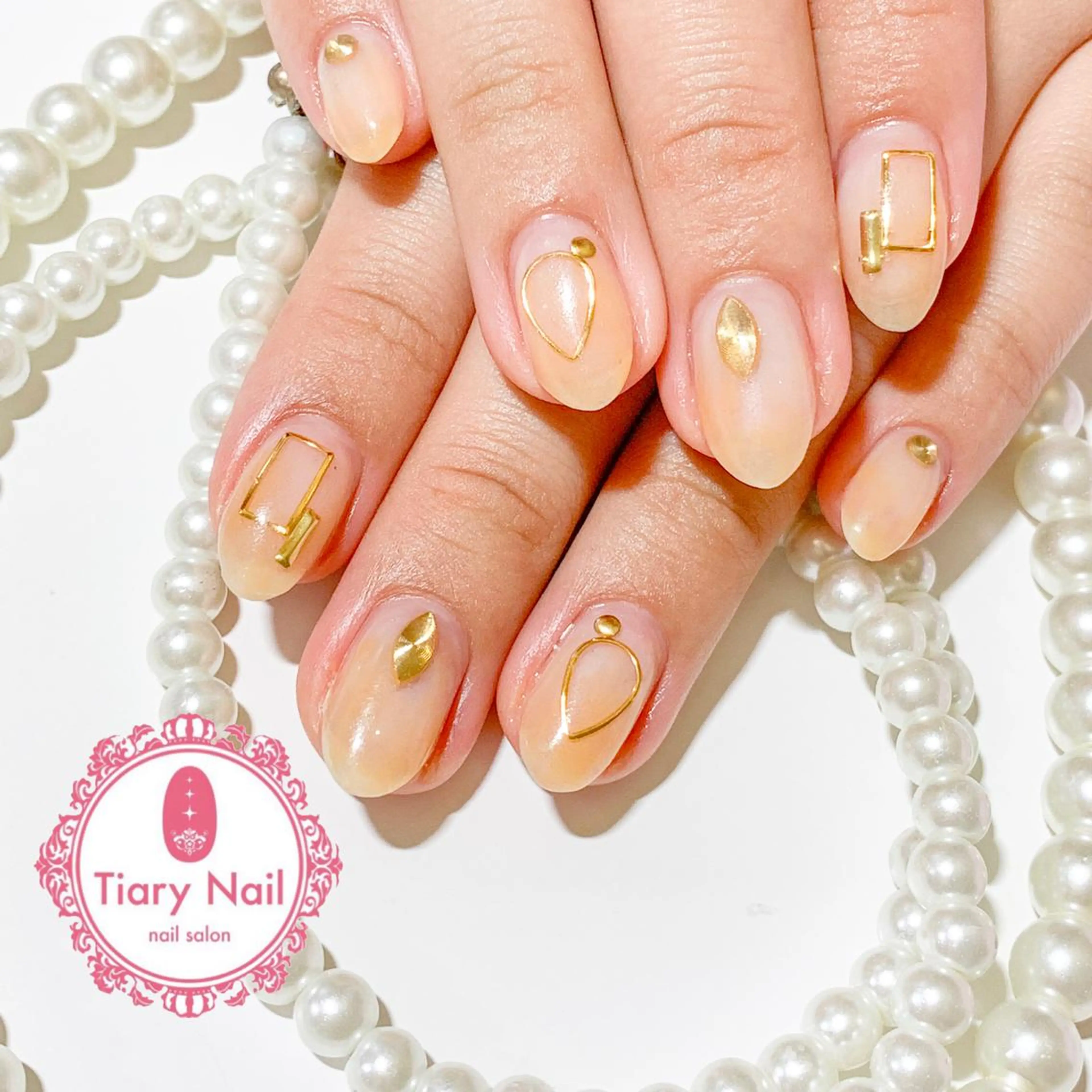 ネイル 桜ネイル 成人式 オフィスネイル 💗🪽Tiary Nail🪽💗のネイルデザイン