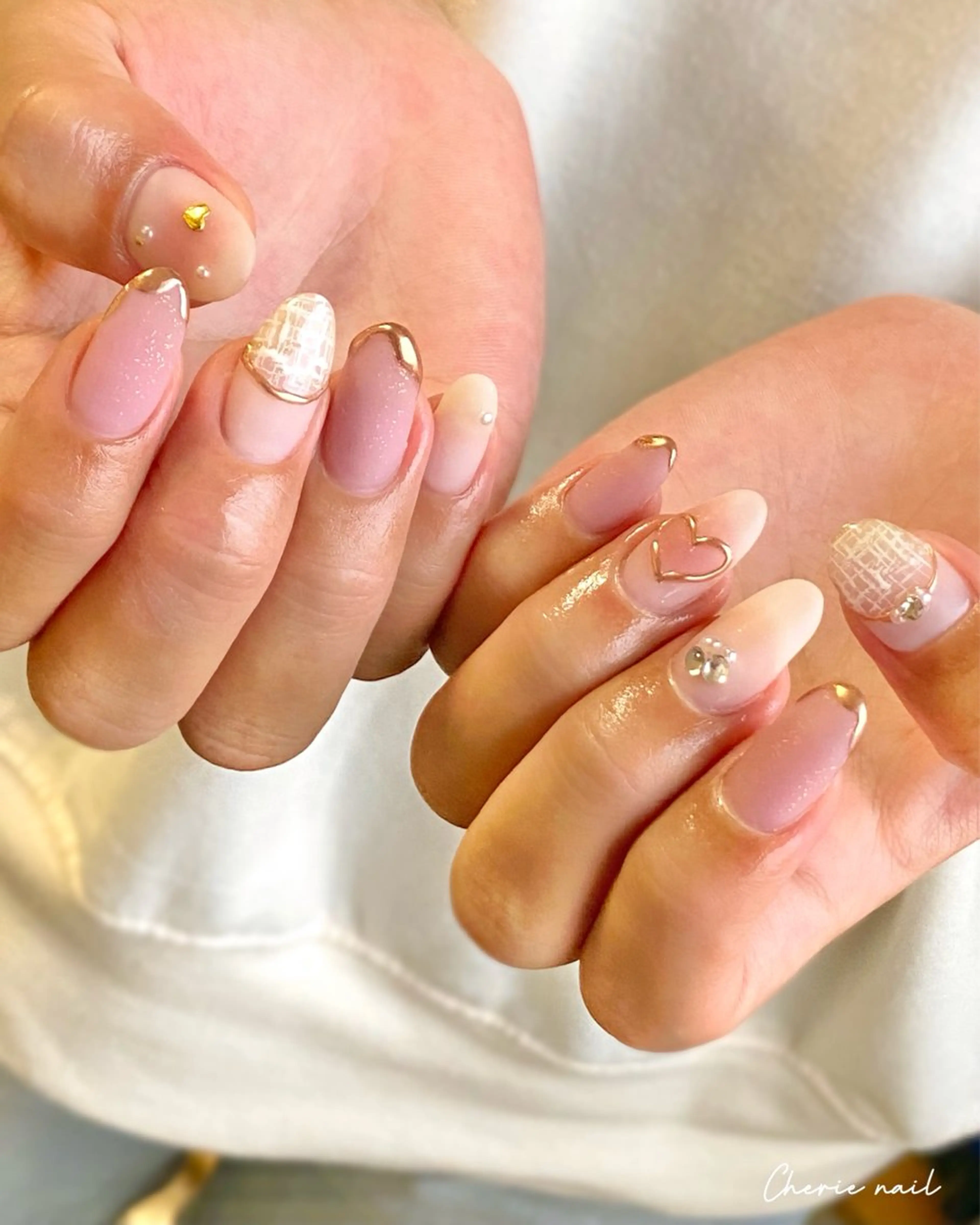 ネイル ジェルネイル ハート マットネイル ミラーネイル オフィスネイル ハンドネイル Cherienail yunaのネイルデザイン