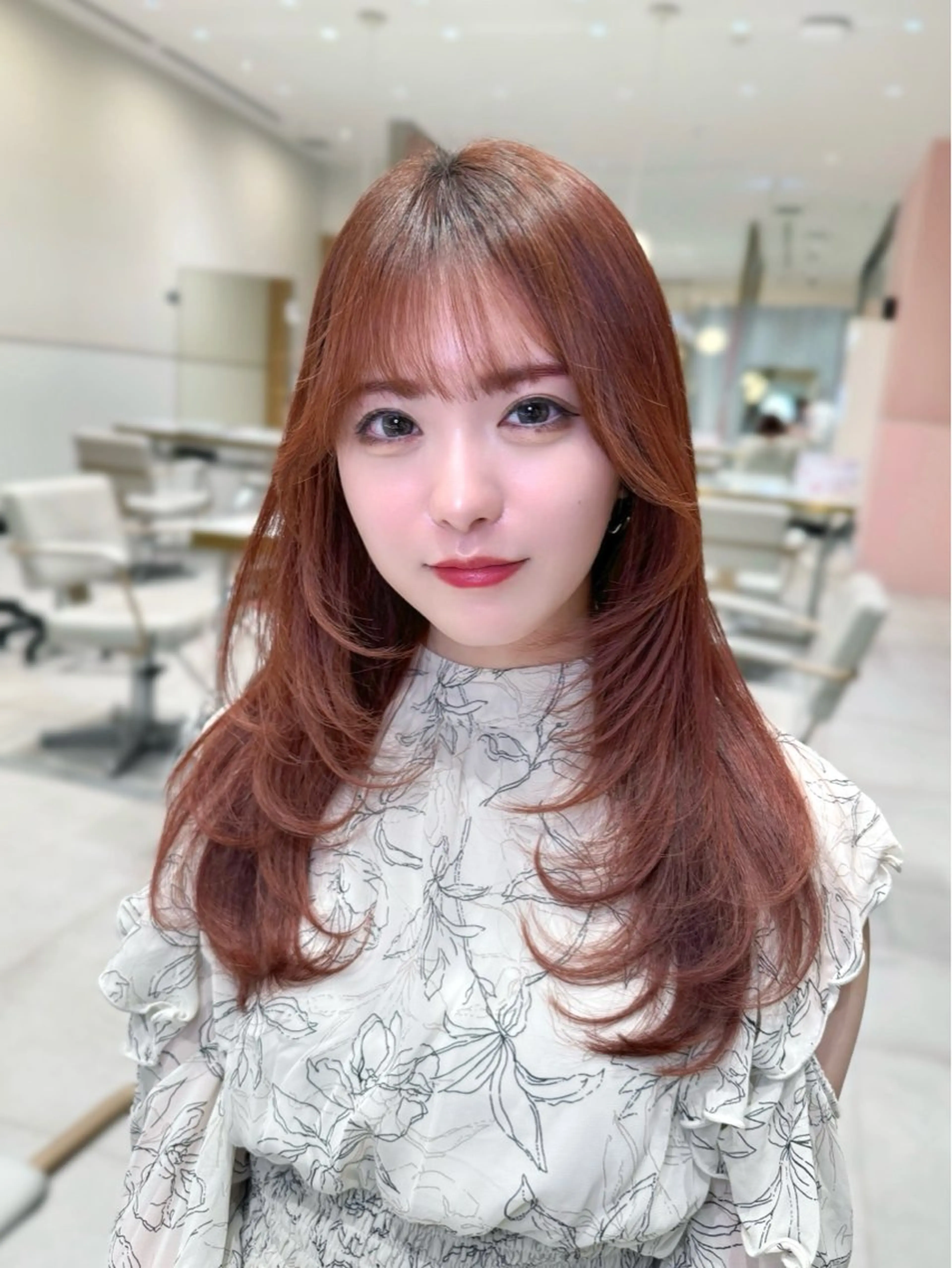 セミロング カラー カット ヘアカラー トリートメント ヘッドスパ ヘアセット 韓国ヘア/レイヤー/ 顔まわり/りょーとのヘアスタイル