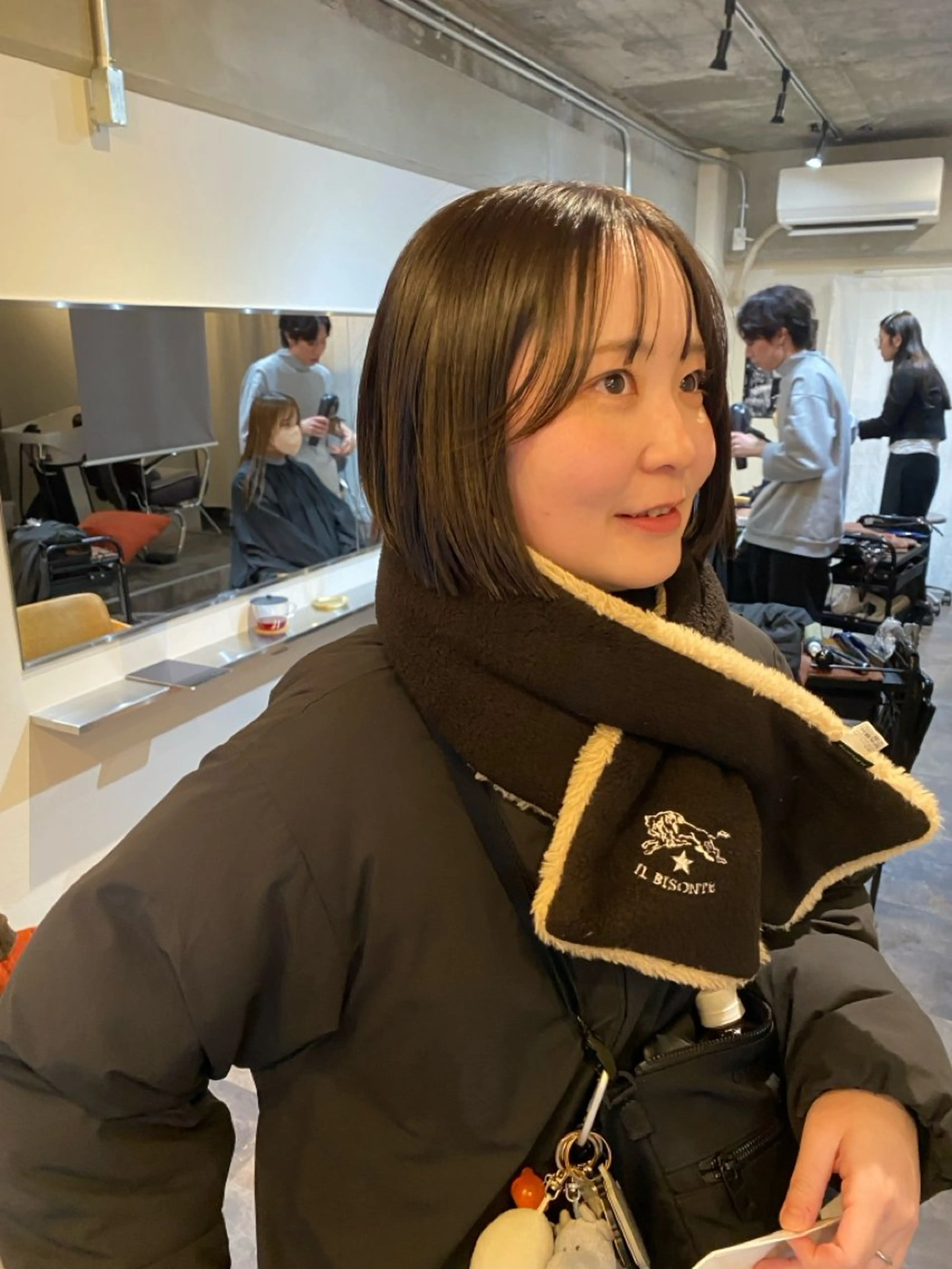 ショート カット ヘアカラー トリートメント みやけ ひなのヘアスタイル