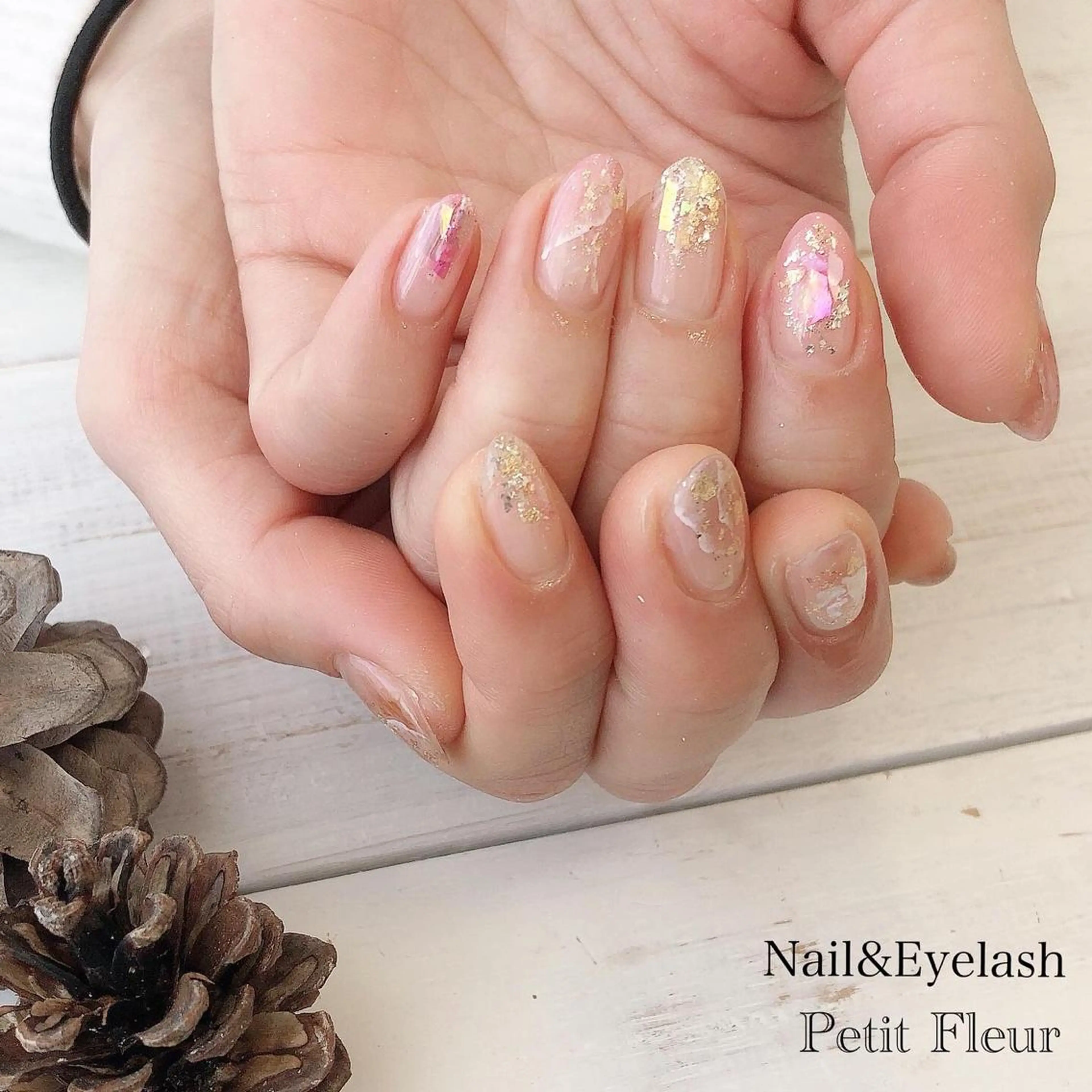 ネイル Petit Fleur所属・青柳 亜梨奈のマツエク・マツパデザイン