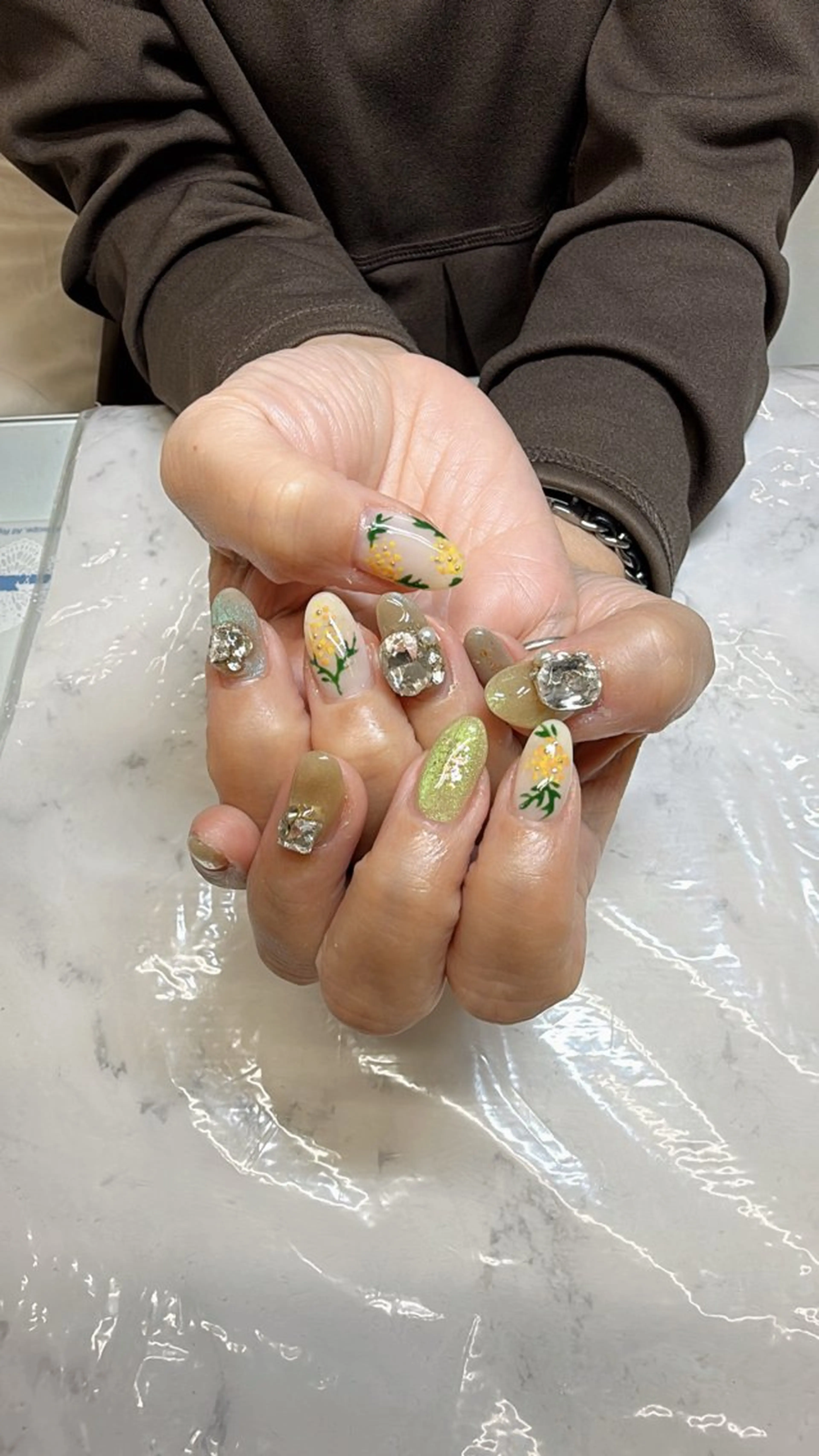 ネイル 💎Guarendo💎錦糸町店所属・✨アン ミユ✨のネイルデザイン