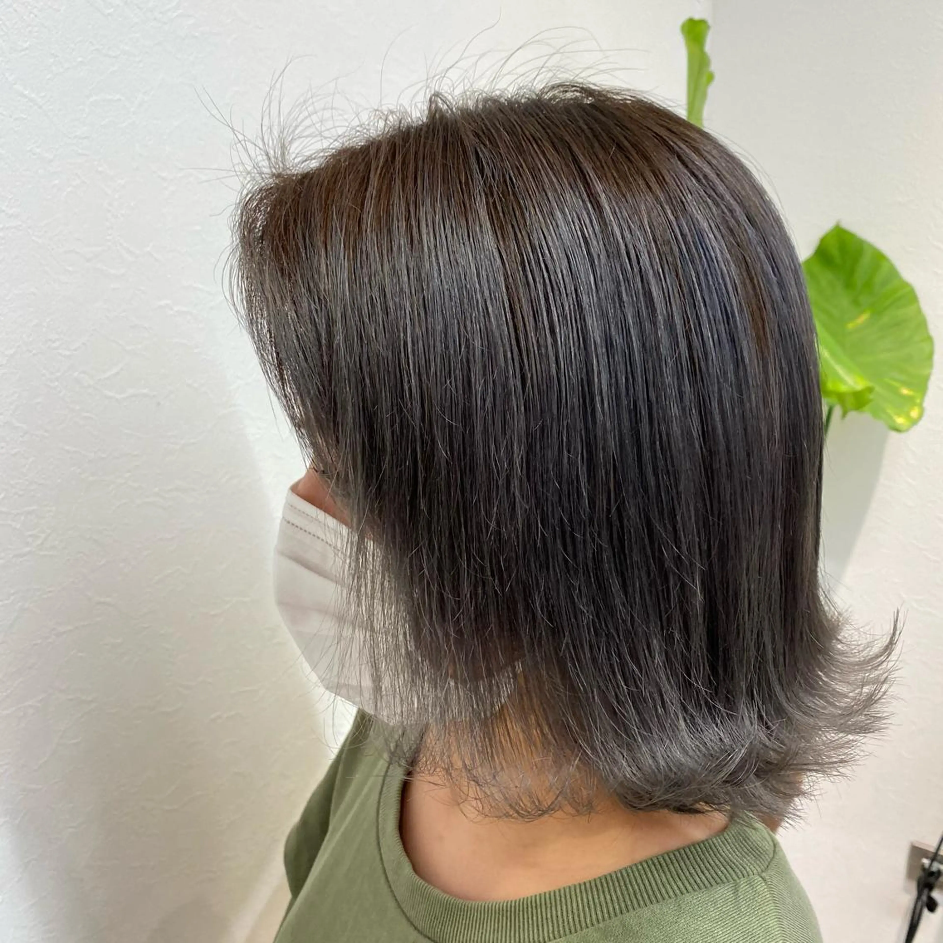 ミディアム カラー THE ESCALA 町田所属・町田縮毛矯正/ 髪質改善/美髪特化のヘアスタイル