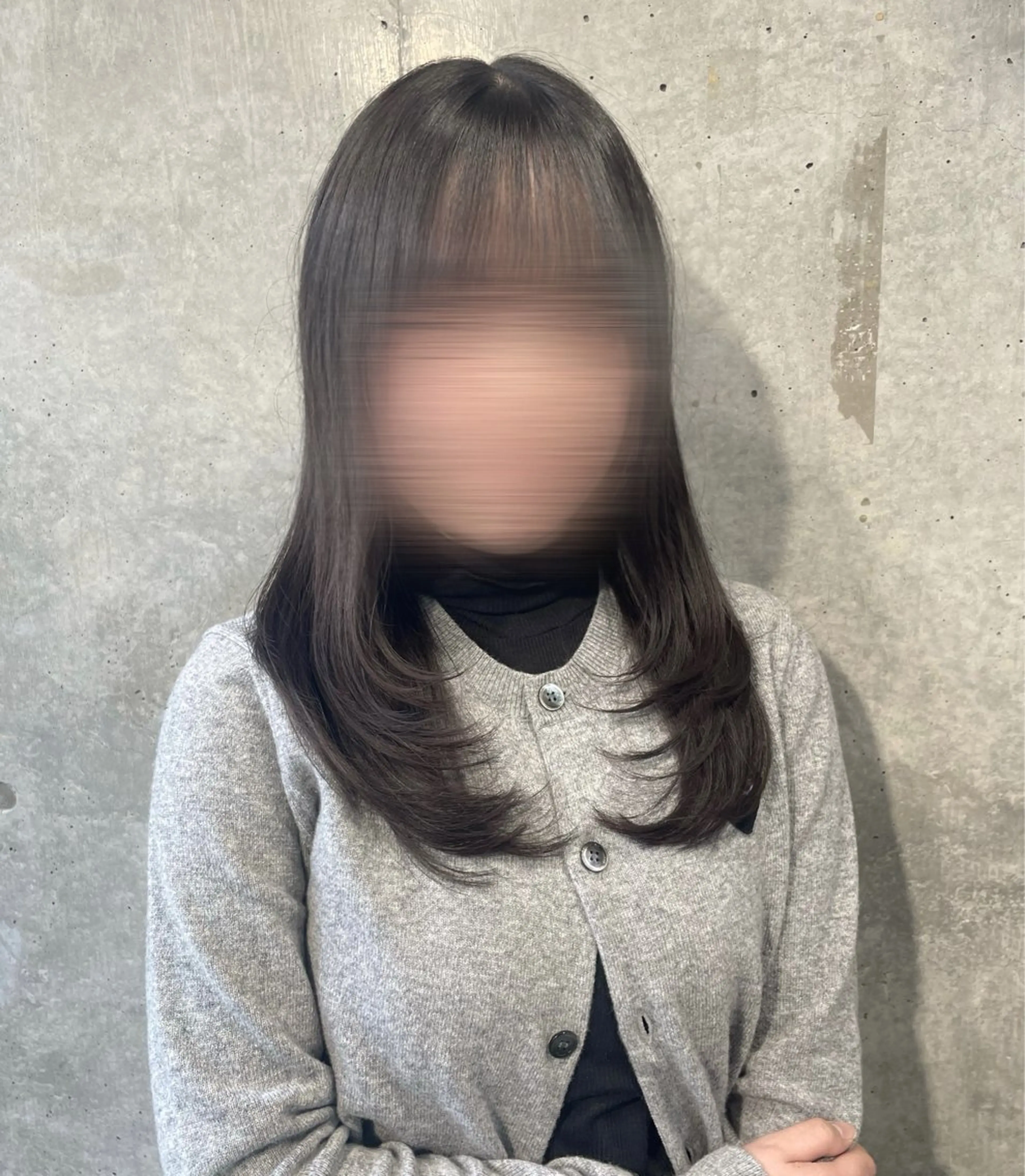 ロング レイヤーカット 🤍透明感カラー ソメヤナナ 🤍のヘアスタイル