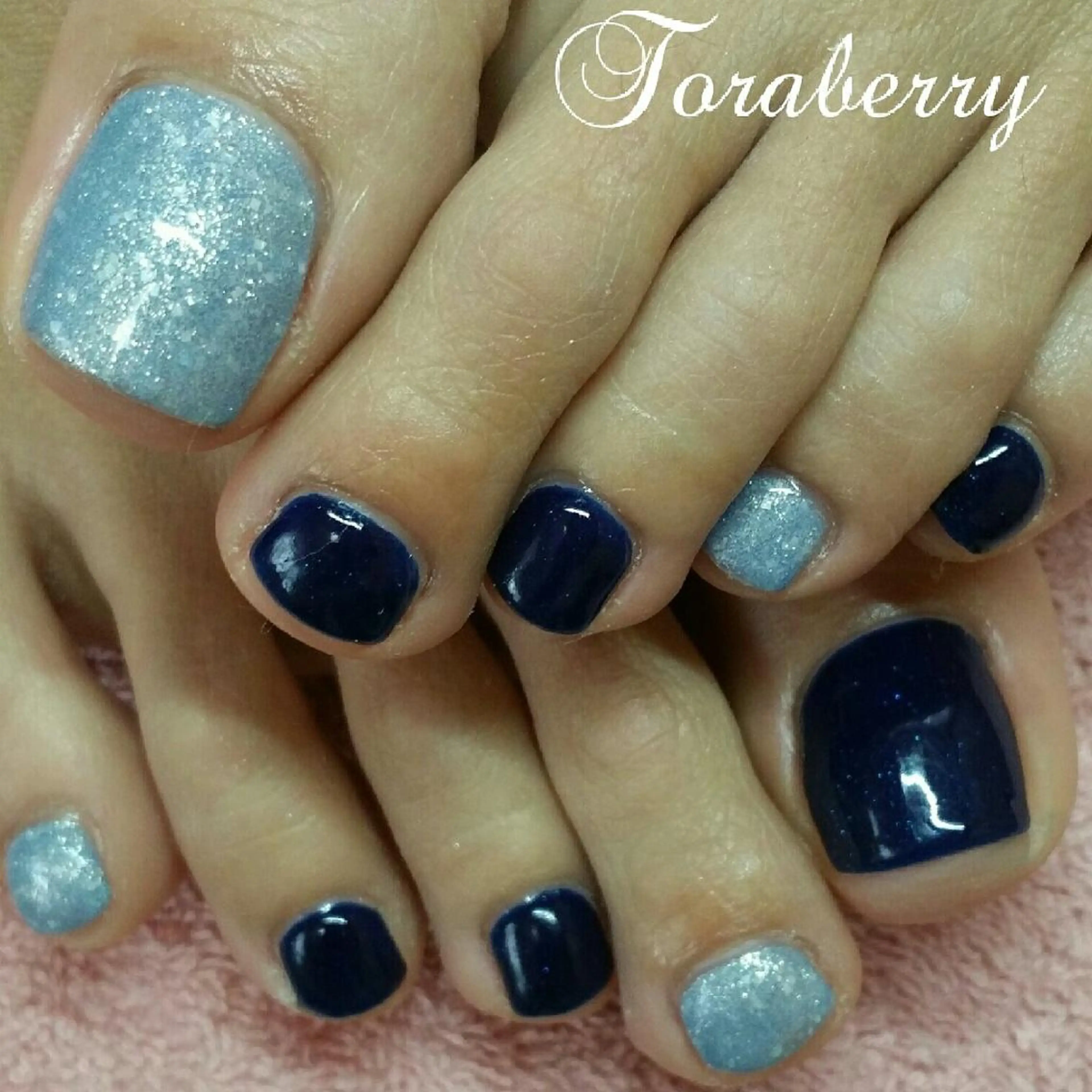 ネイル ネイビー フットネイル ネイリスト なつみのネイルデザイン