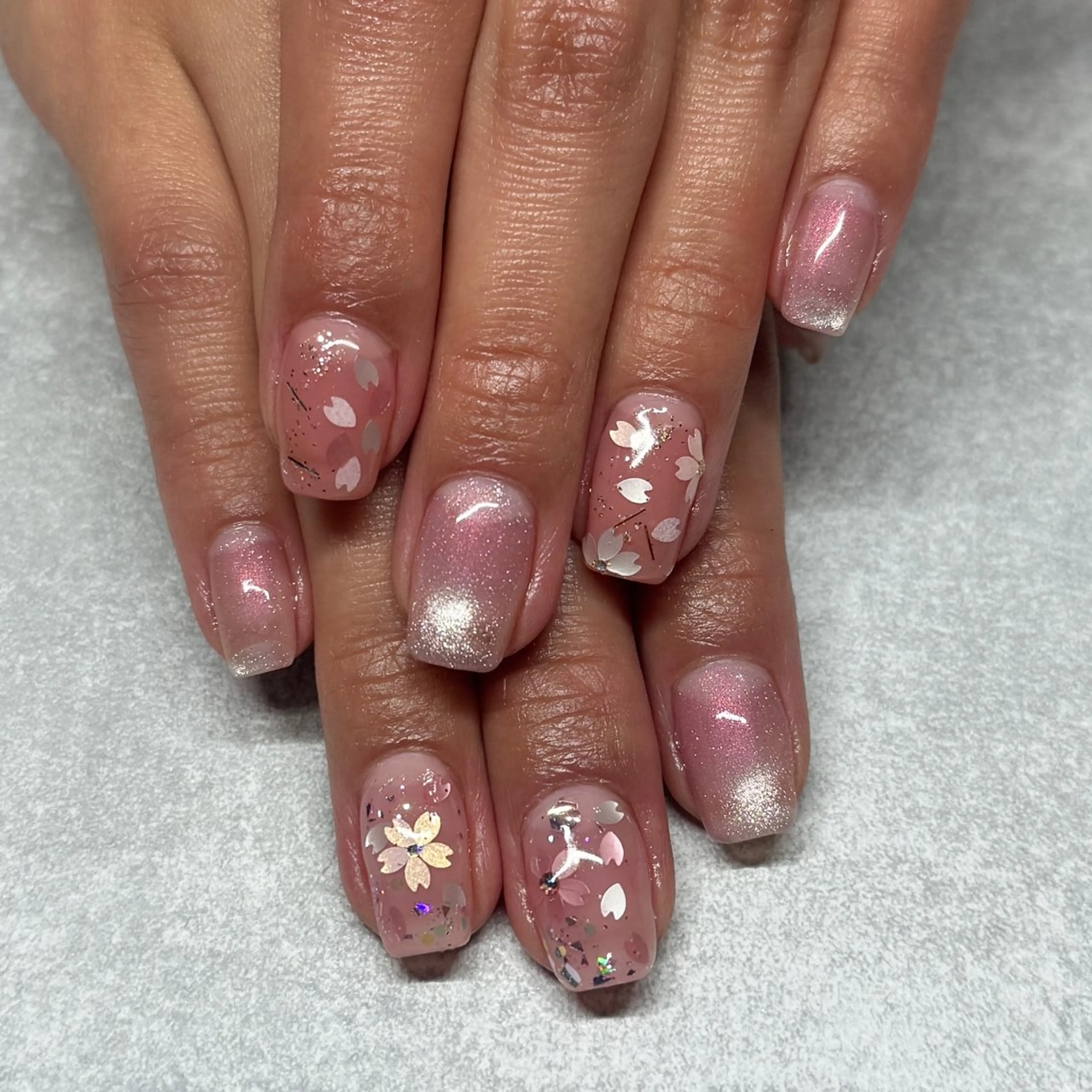 ネイル 桜ネイル ハンドネイル ハンドケア 中目黒 Suzukiのネイルデザイン