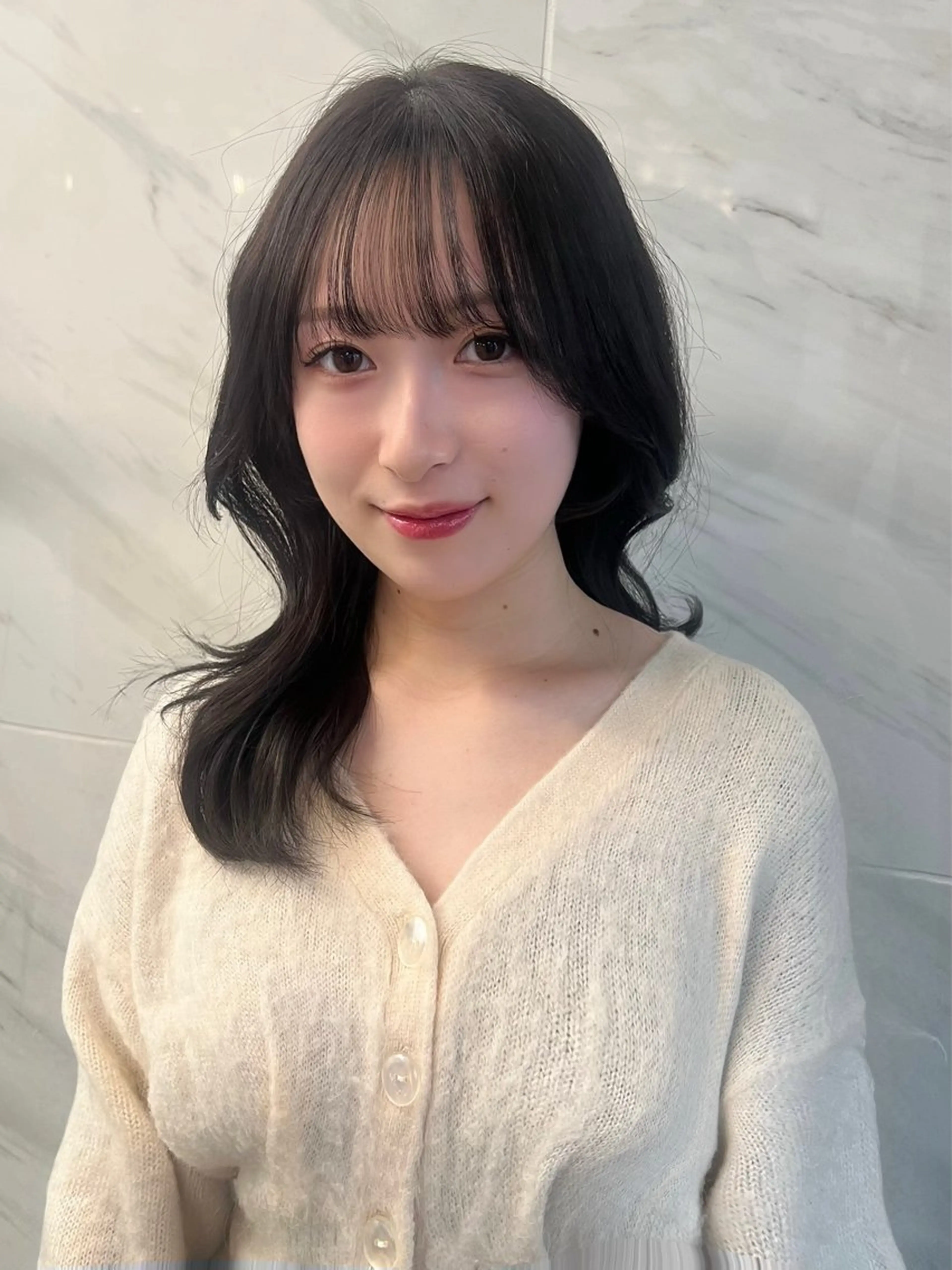 セミロング カット ヘアカラー 🩶韓国/似合わせ/ さわ🩶のヘアスタイル