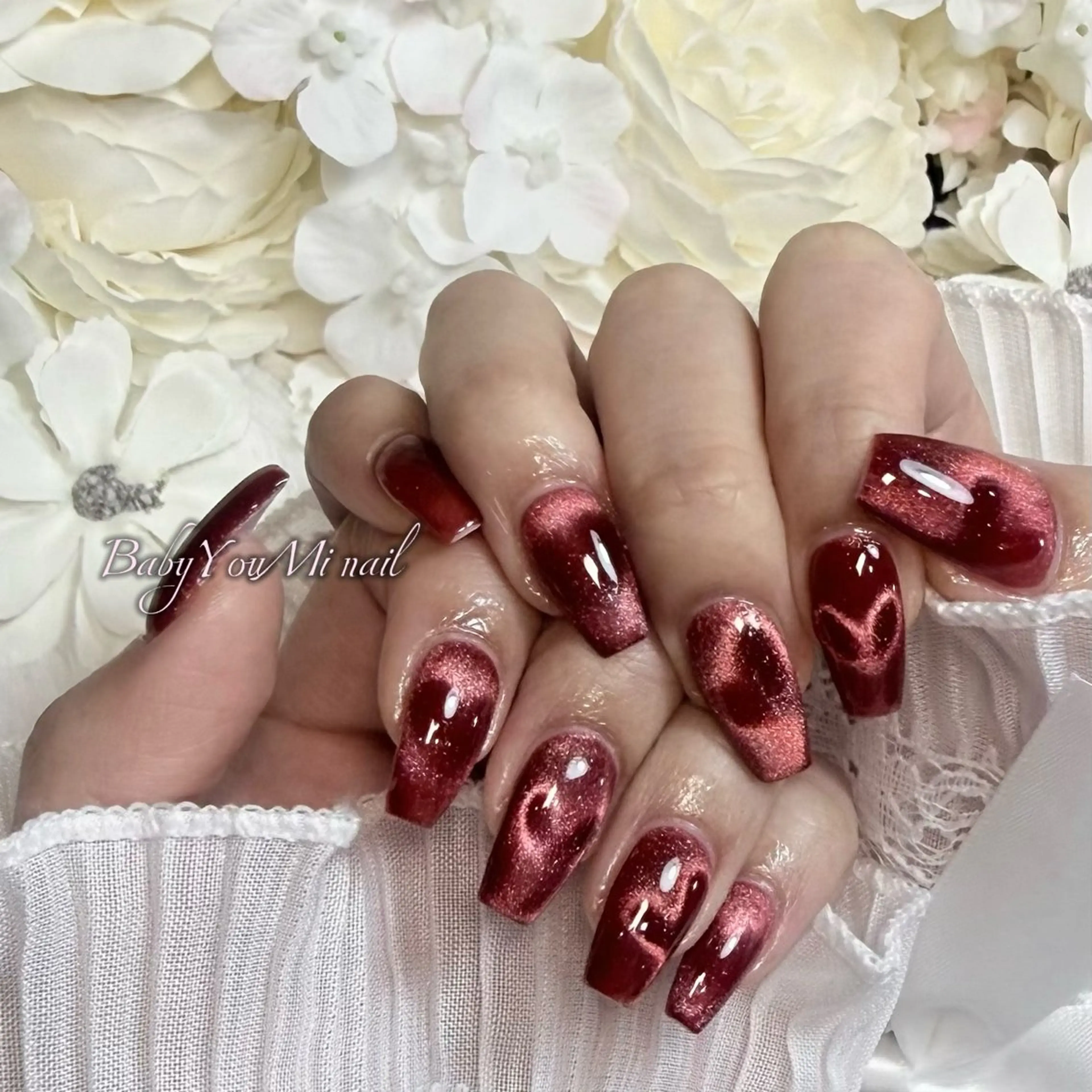 ネイル オーロラネイル 成人式 フットネイル フレンチネイル ジェルネイル ハンドネイル Oomiya 服部のネイルデザイン