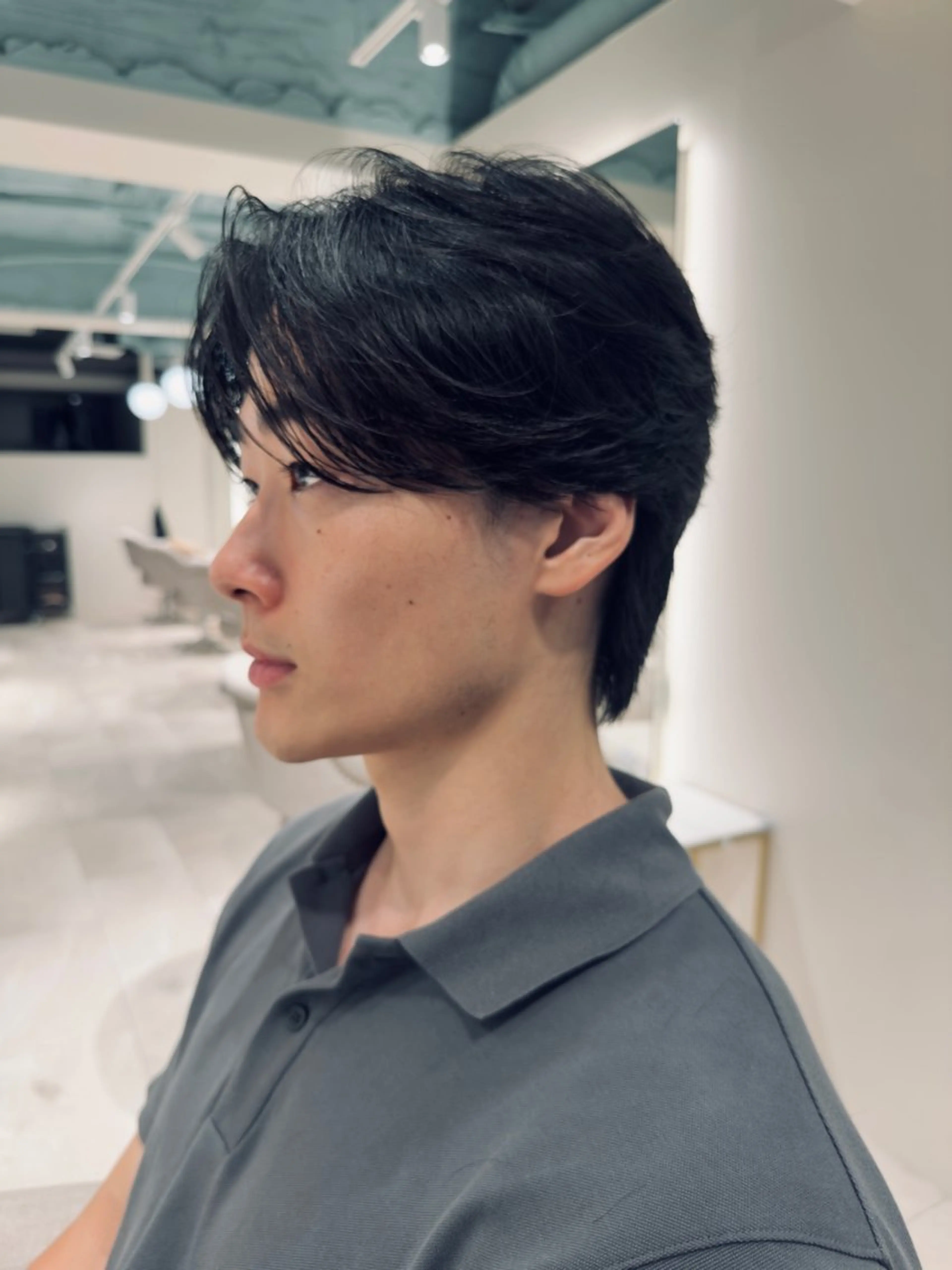 ショート パーマ メンズ カット パーマ メンズ職人/センター パート/富沢真斗のヘアスタイル