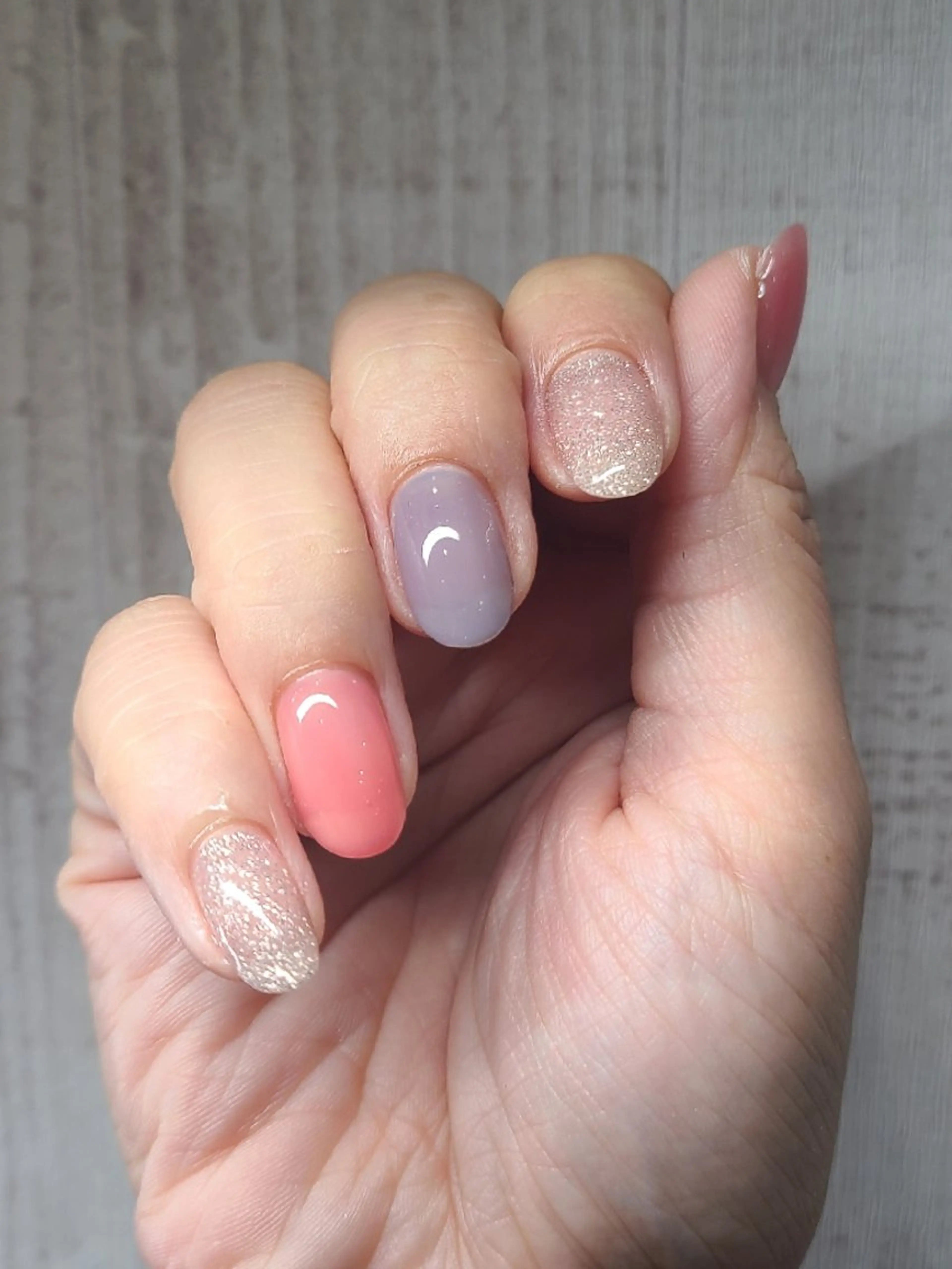 ネイル ハンドネイル 13日3980円‼️ マグもデザインも◎のネイルデザイン