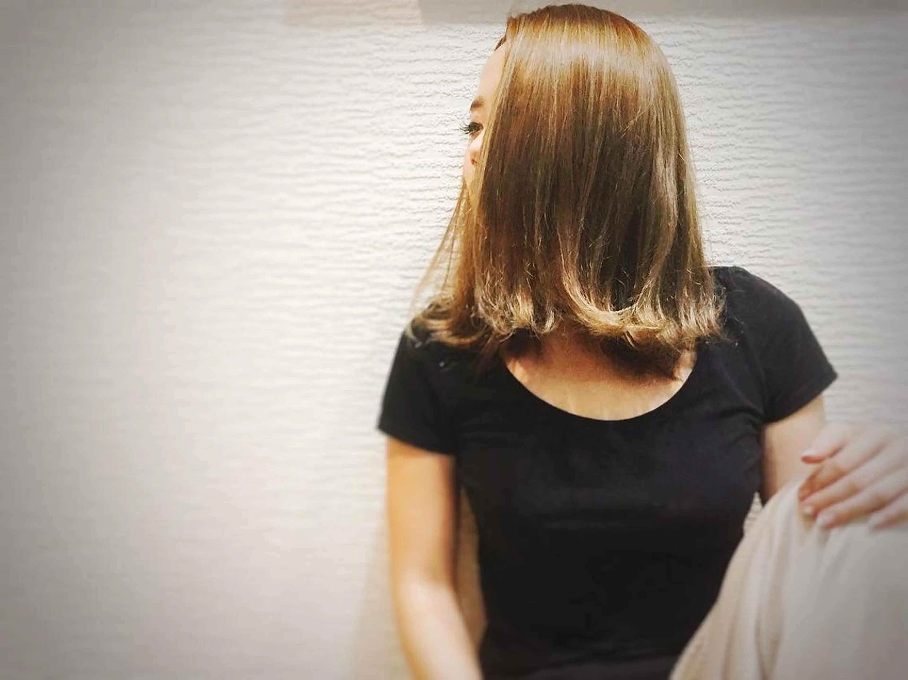 セミロング カラー mickey .のヘアスタイル