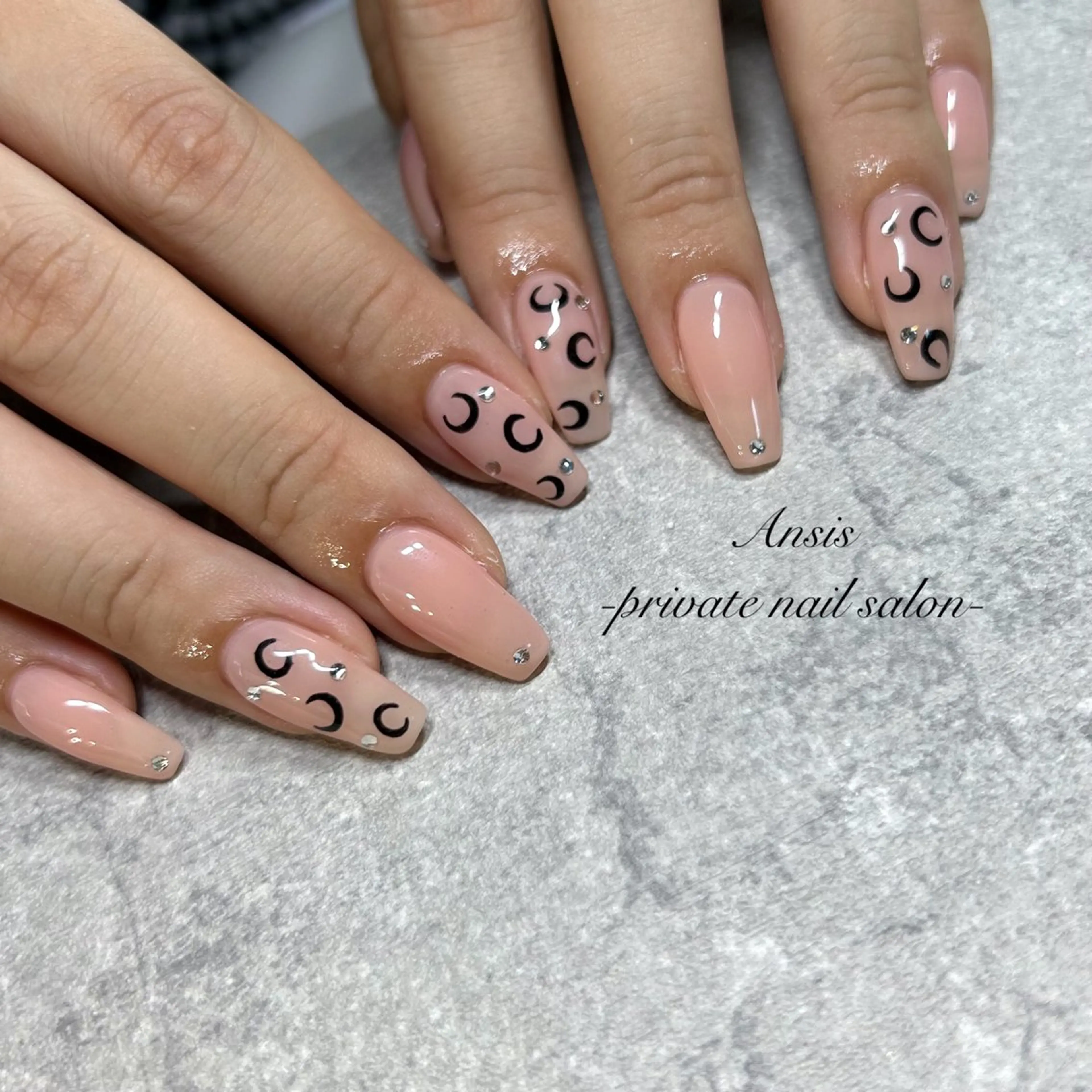 ネイル na kaのネイルデザイン