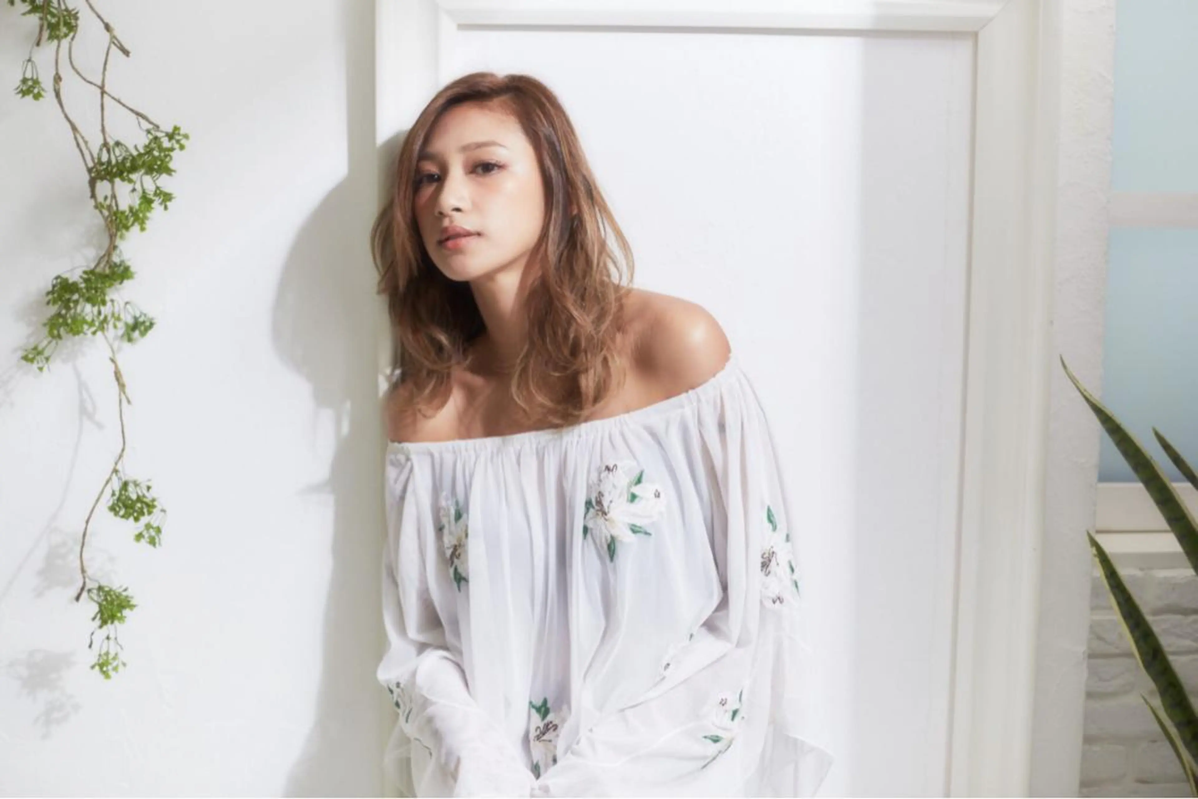 ミディアム THE DAY所属・AKI HASHIMOTOのヘアスタイル