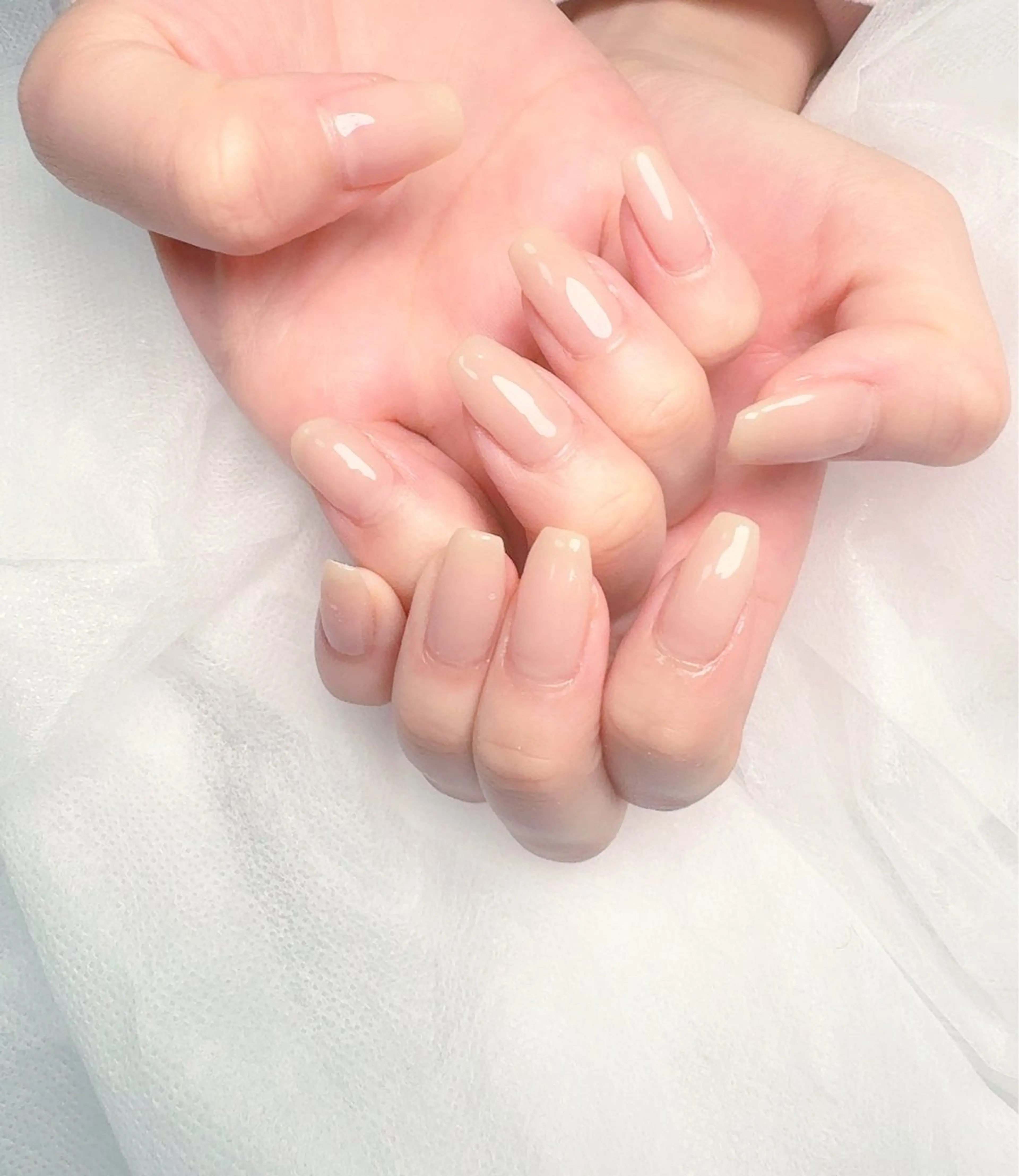 ネイル pink ladyサロン所属・べ にのネイルデザイン