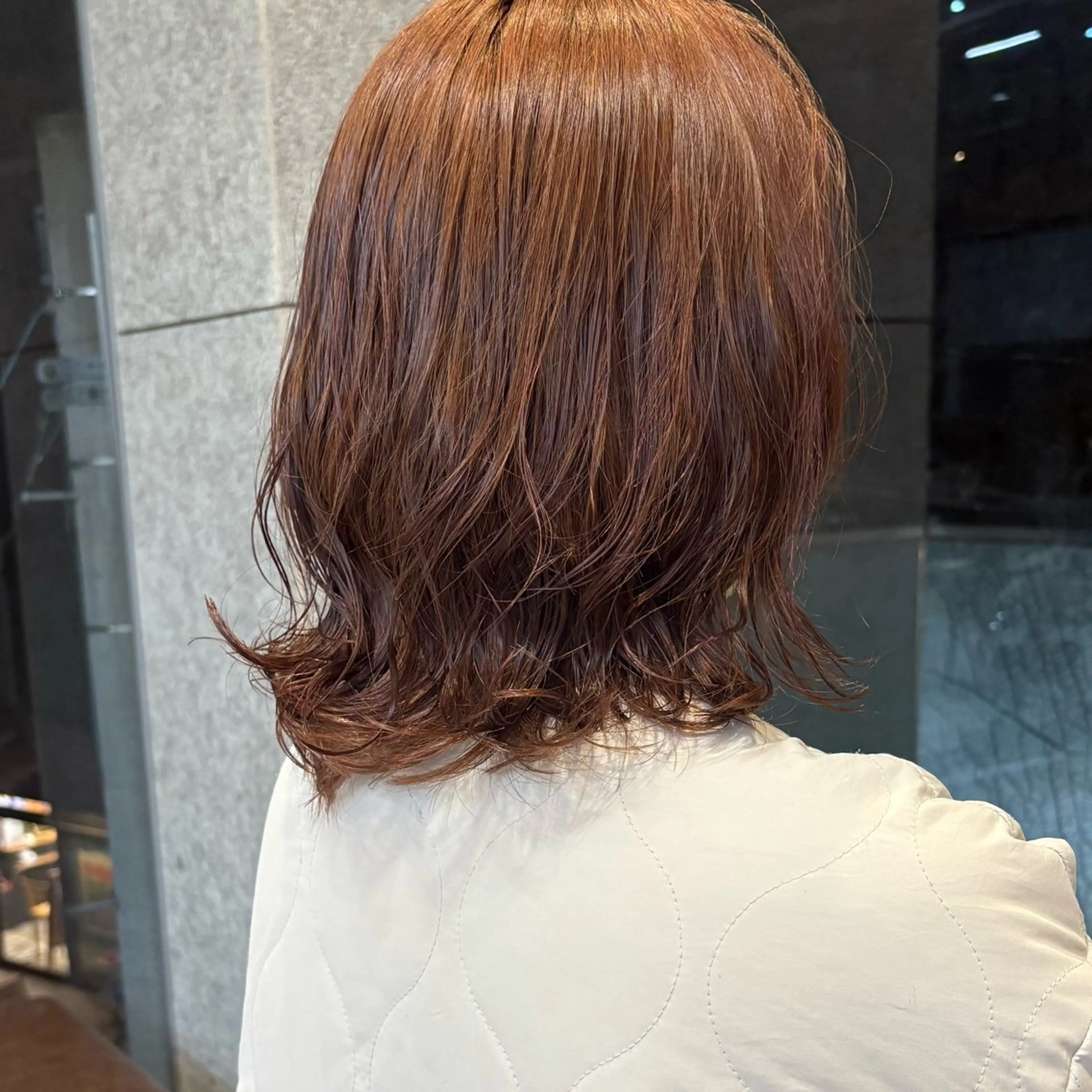 ミディアム パーマ ブリーチカラー特化 🌱/渡邉日向のヘアスタイル