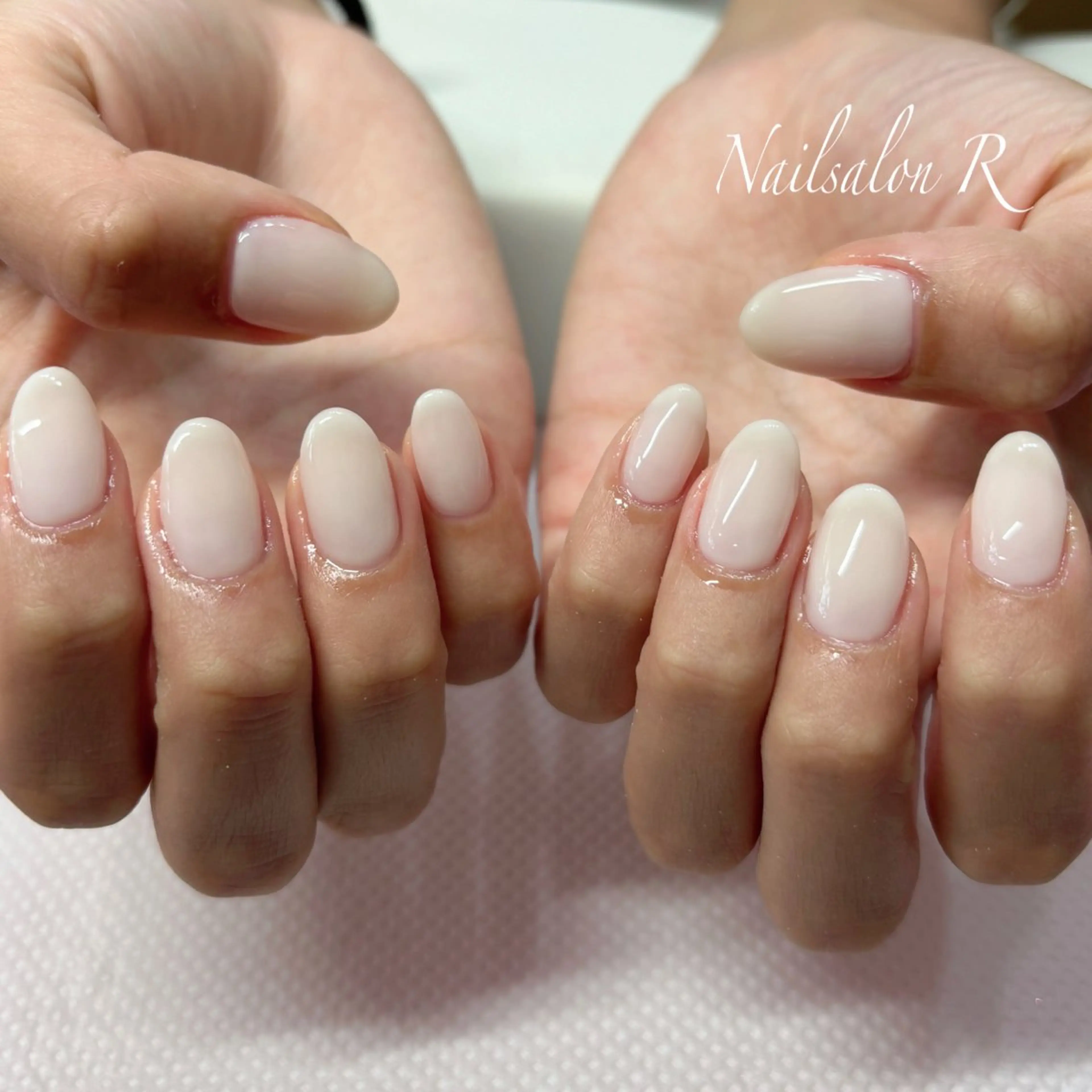 ネイル Nailsalon Ｒ《喜多見3分》のネイルデザイン