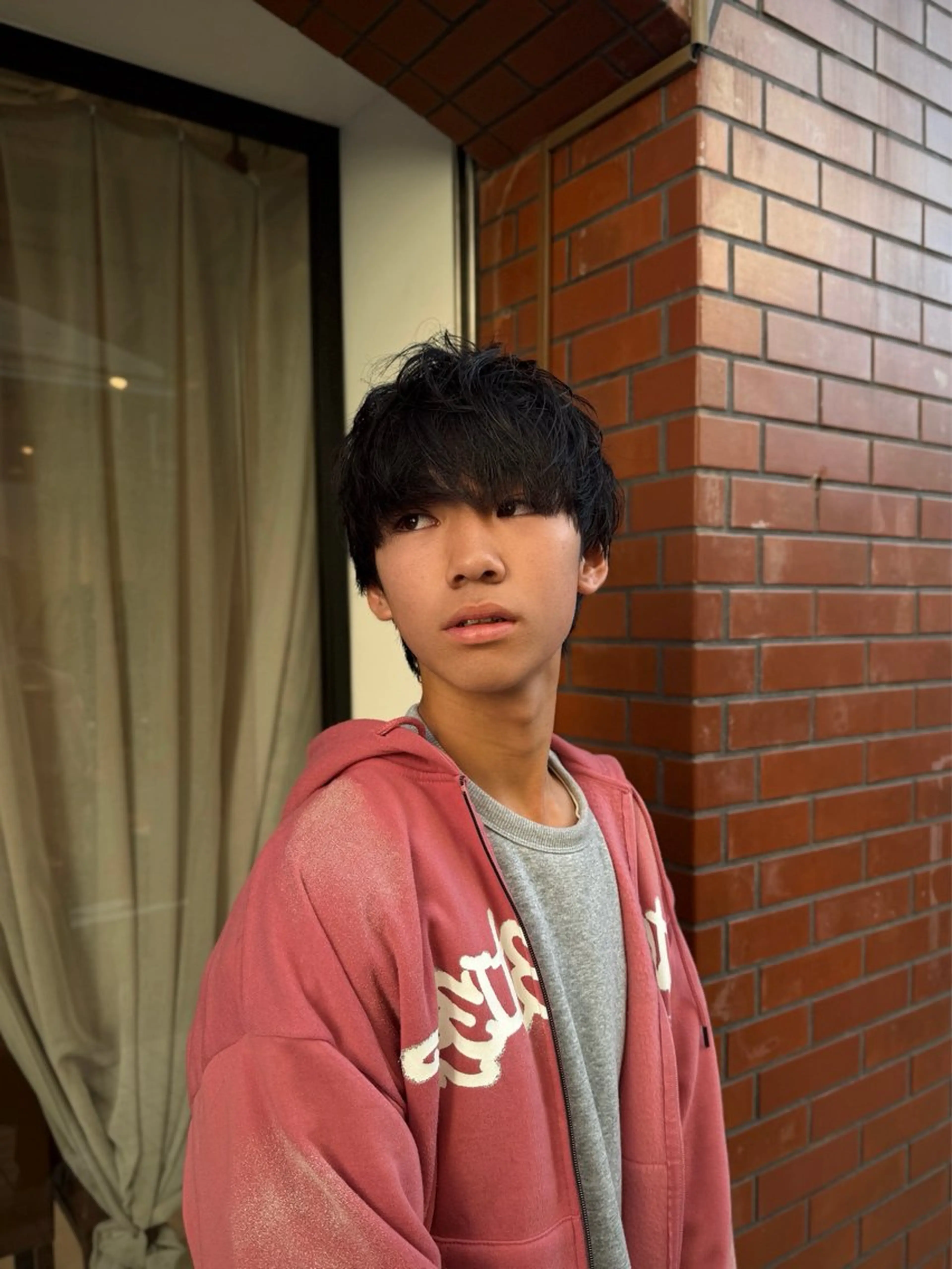 ショート パーマ メンズ マッシュ メンズパーマ カット 保坂 駿太郎のヘアスタイル