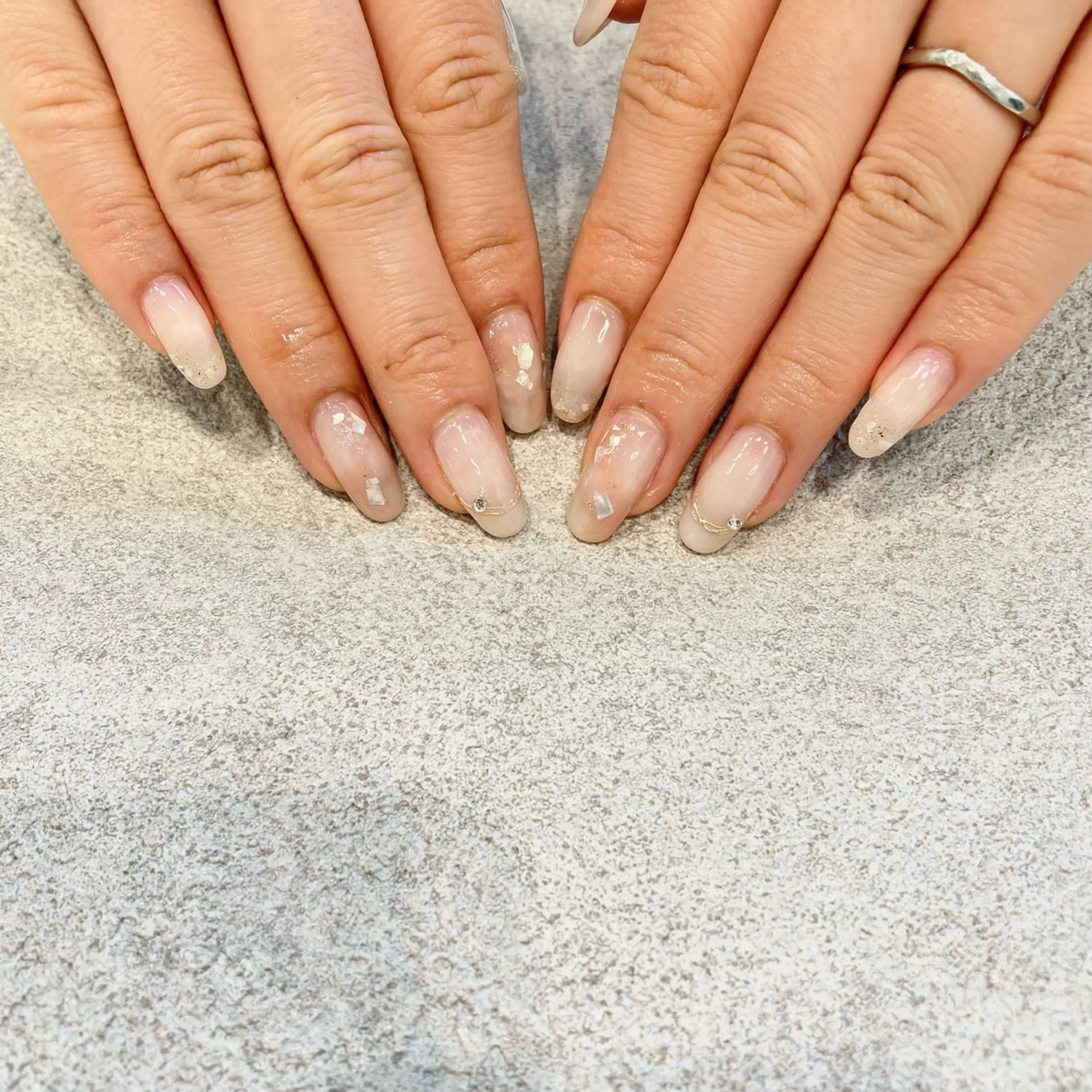 ネイル ジェルネイル キラキラネイル ミラーネイル ニュアンスネイル 木南 友香理のネイルデザイン