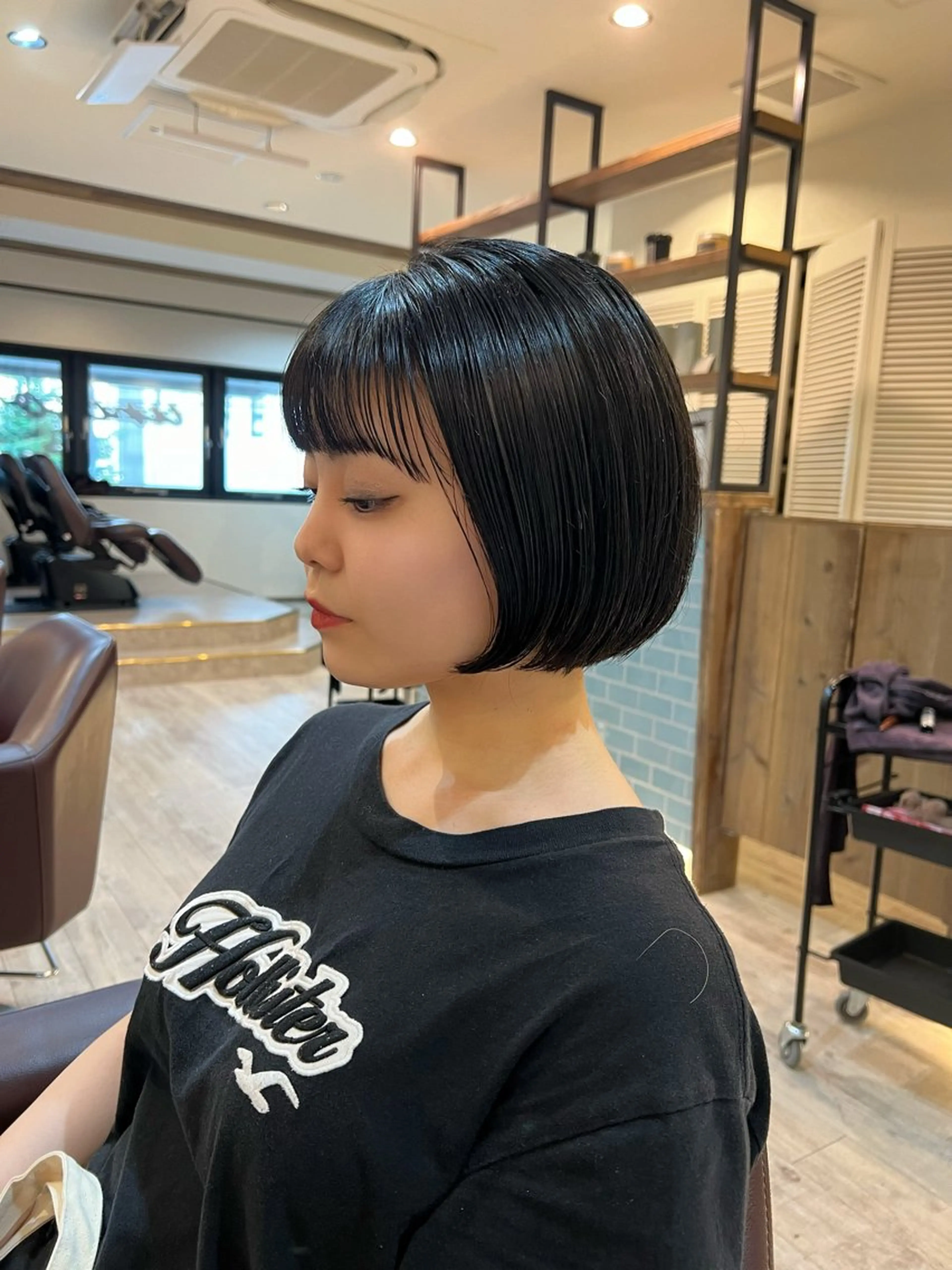 ショート ボブ カット トリートメント 工藤 梨花のヘアスタイル