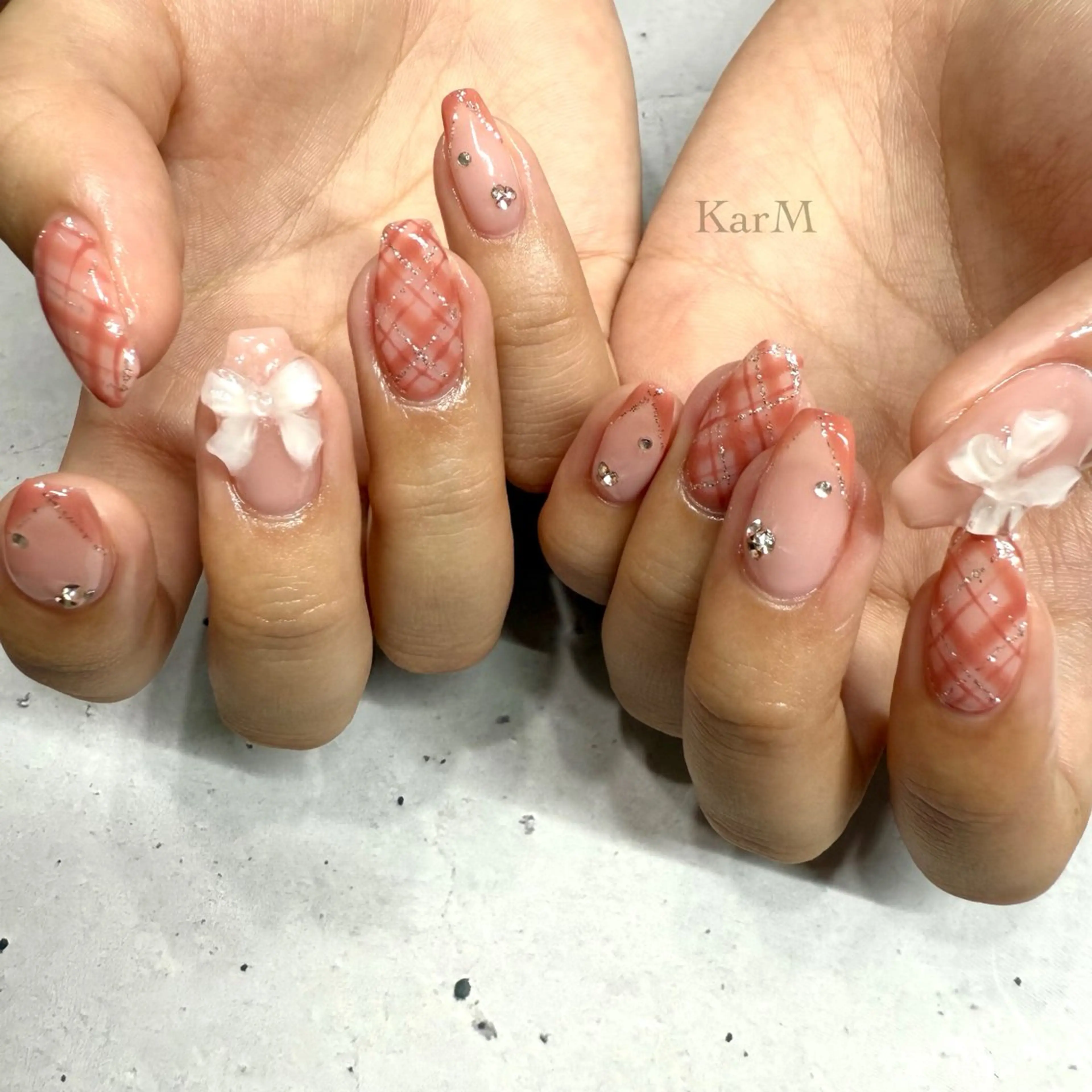 ネイル オーロラネイル チークネイル フラッシュネイル フレンチネイル グラデーション ハンドネイル ogino karinのネイルデザイン