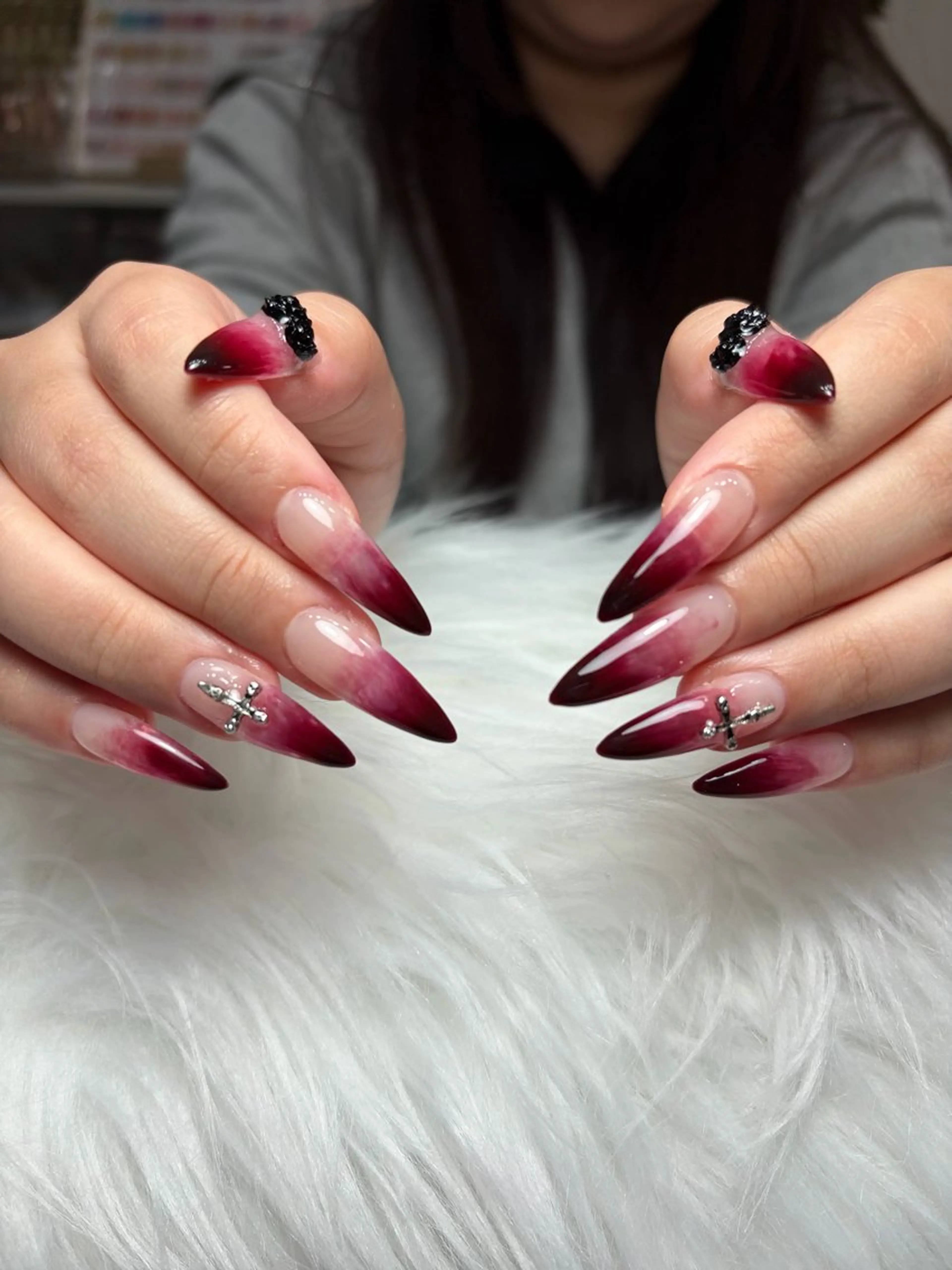 ネイル アートネイル 長さ出し ジェルネイル マグネットネイル ニュアンスネイル ハンドネイル Cloudy Chan Nailのネイルデザイン