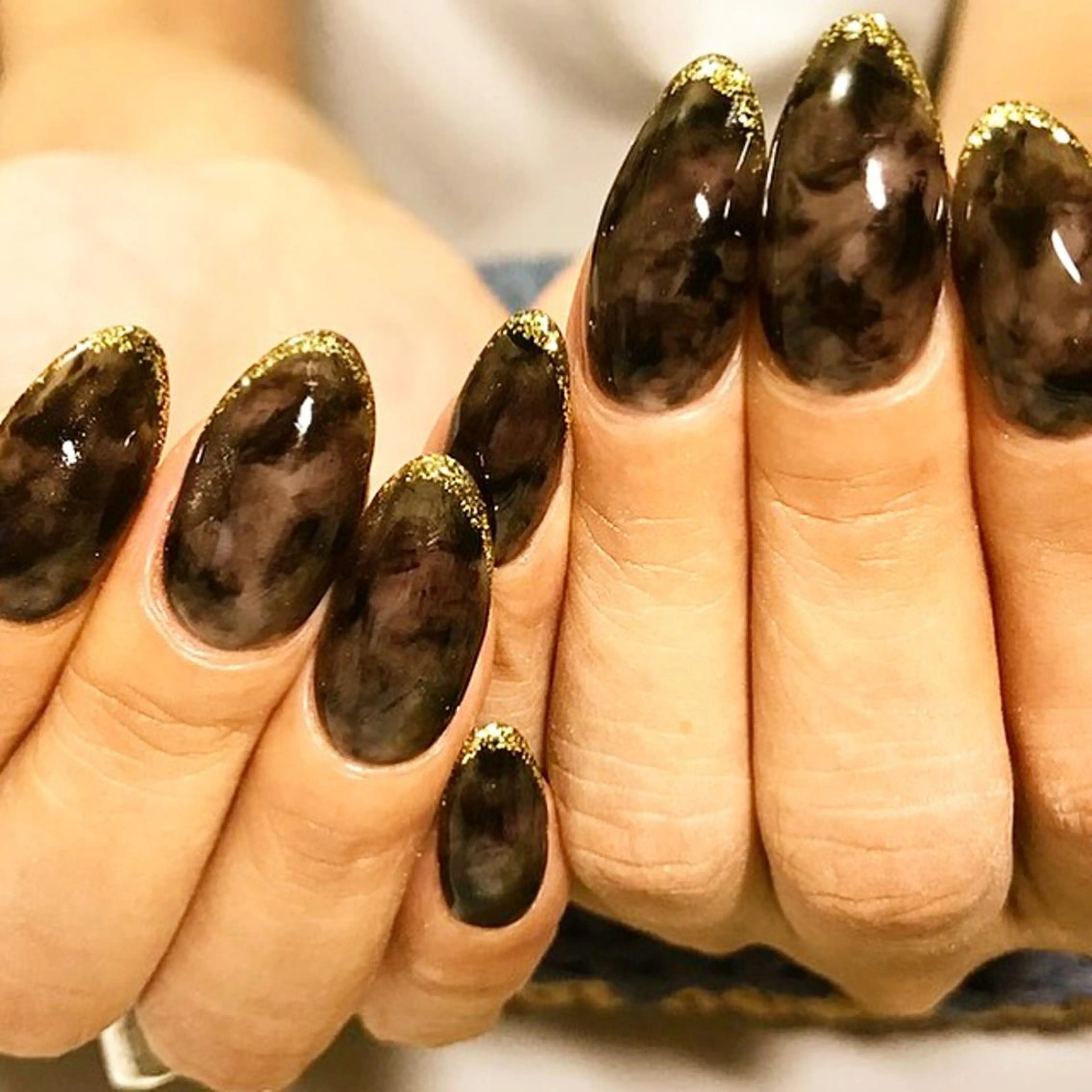 ネイル べっ甲ネイル フットネイル ラメ(グリッター) シンプルネイル 春ネイル ネイル フフラ所属・nail fufla ♡yamane♡のネイルデザイン