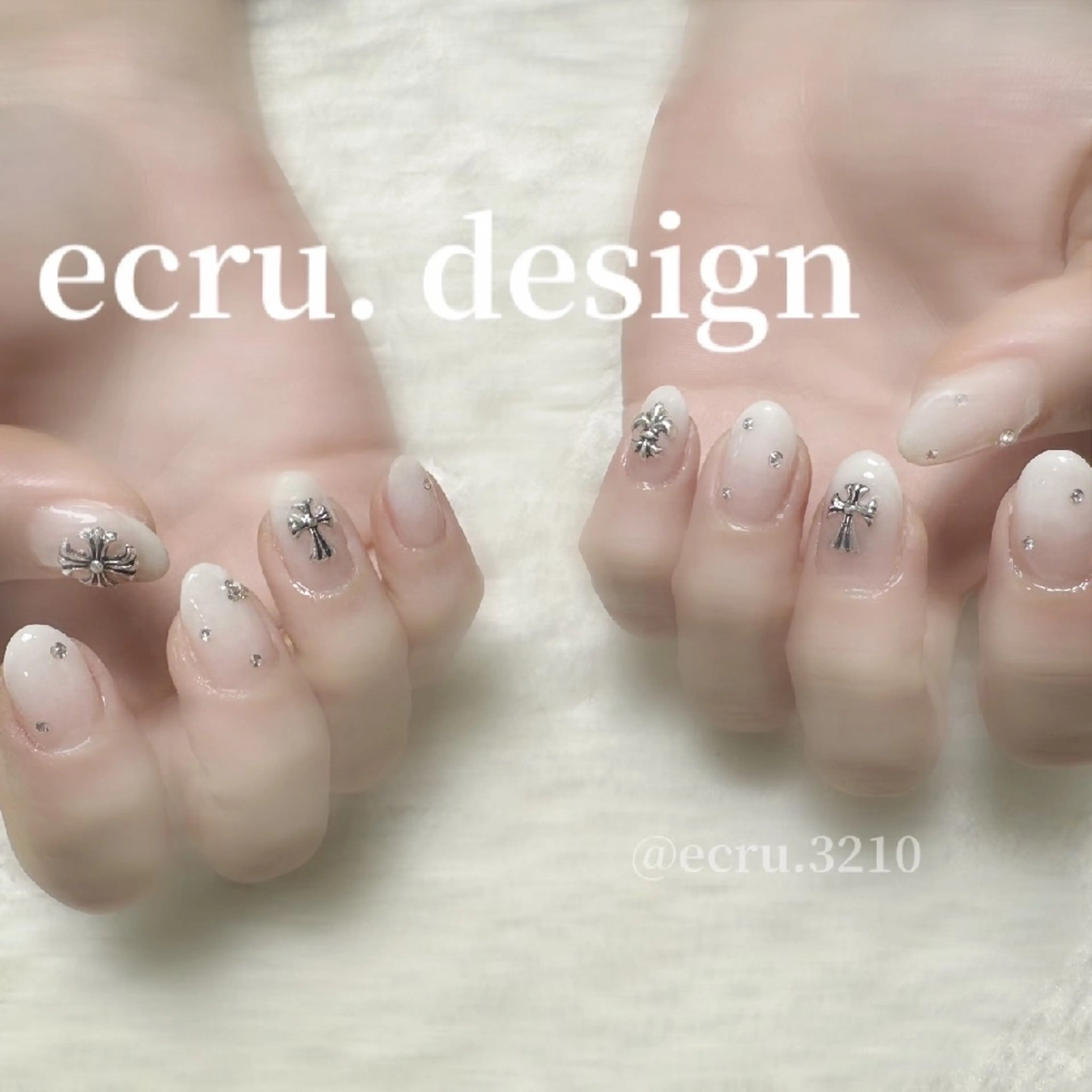 ネイル ハンドネイル ecru.所属・TAKAHASHI NANAMIのマツエク・マツパデザイン