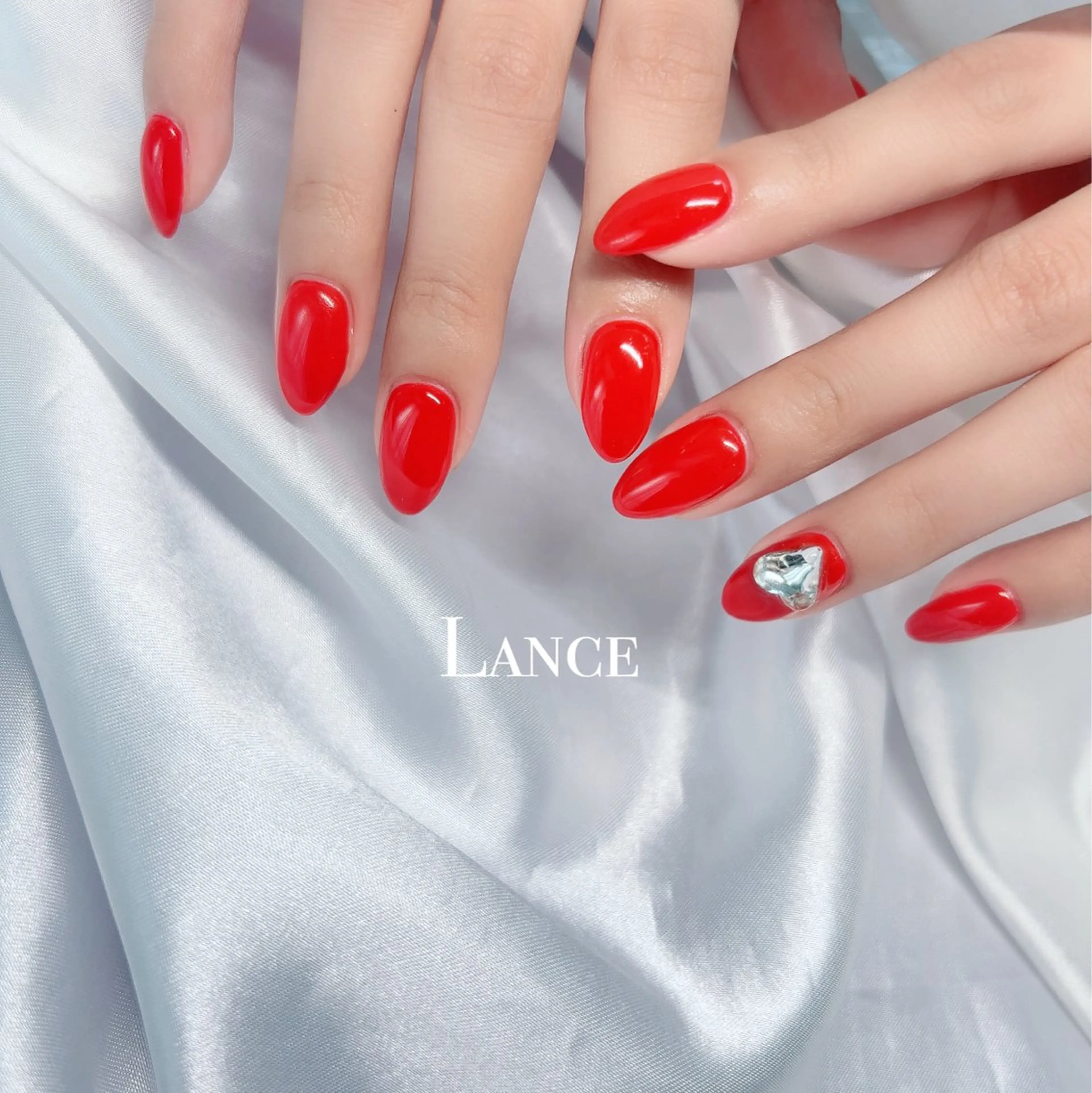 ネイル オーロラネイル フットネイル フレンチネイル ハート キラキラネイル Lance nailのネイルデザイン