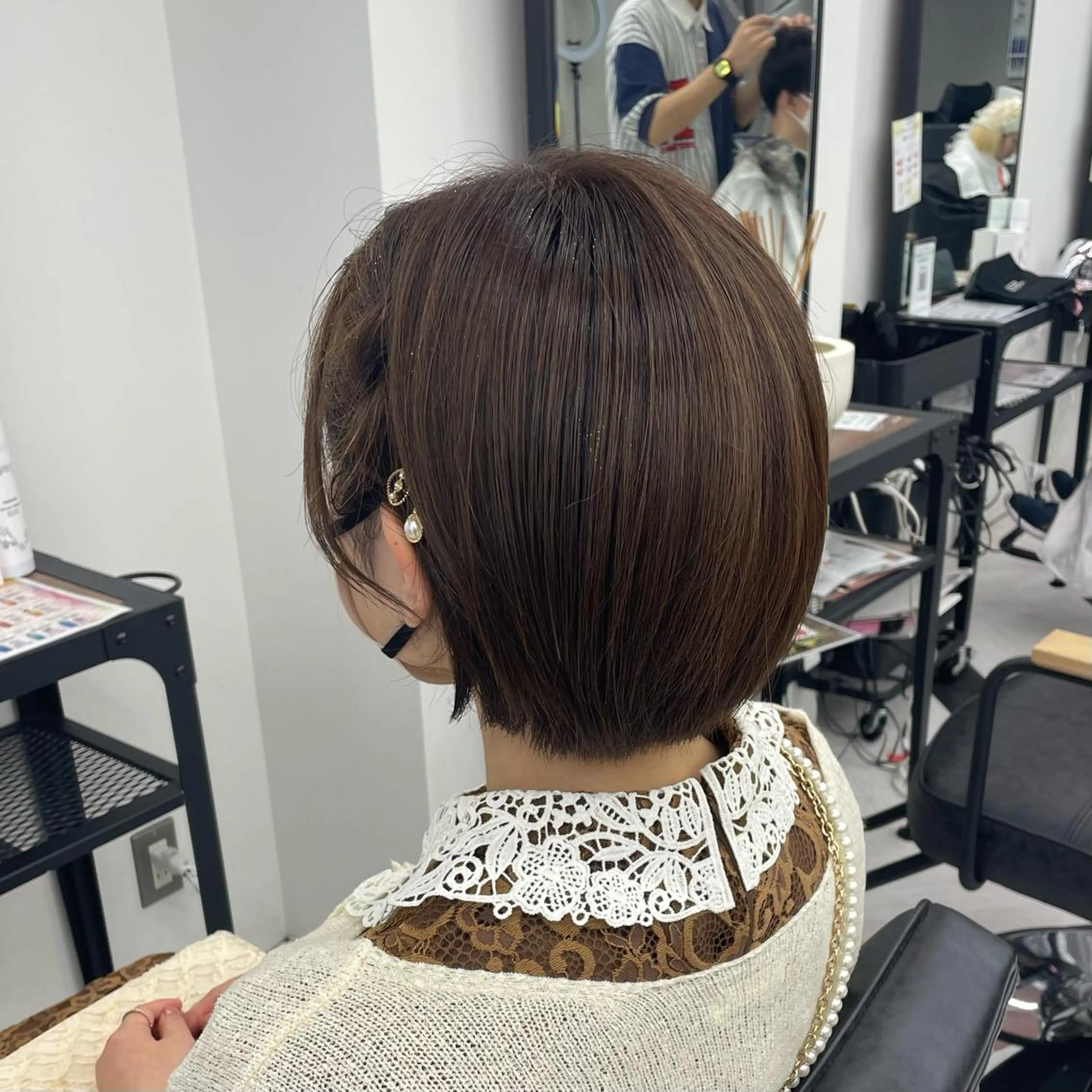 ミディアム カラー パーマ ヘアアレンジ メンズ キッズ ネイル マツエク・マツパ アイブロウ ブラウン mona/ ストレートスタイル✨のヘアスタイル