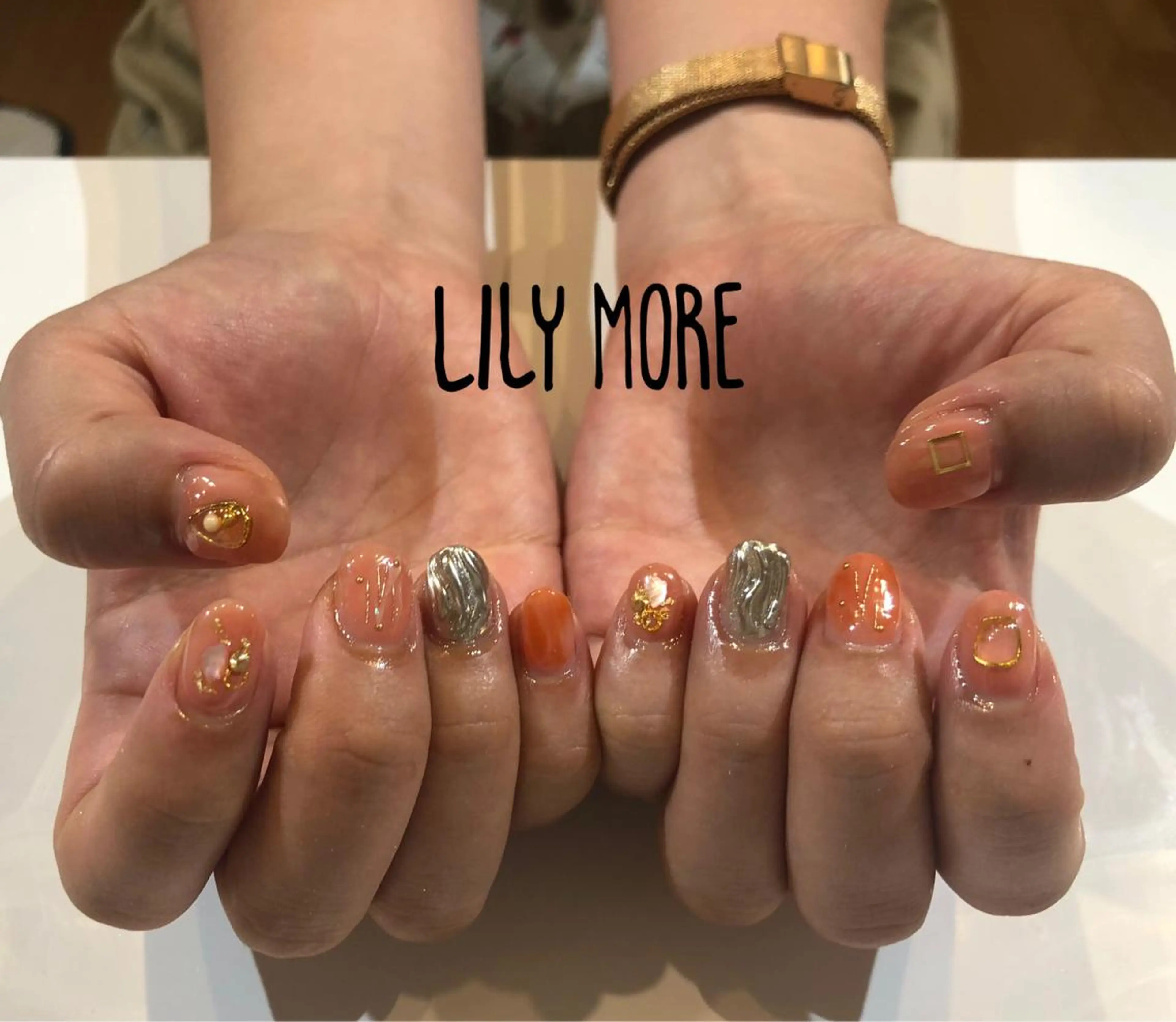 ネイル ニュアンスネイル Lily closetのネイルデザイン