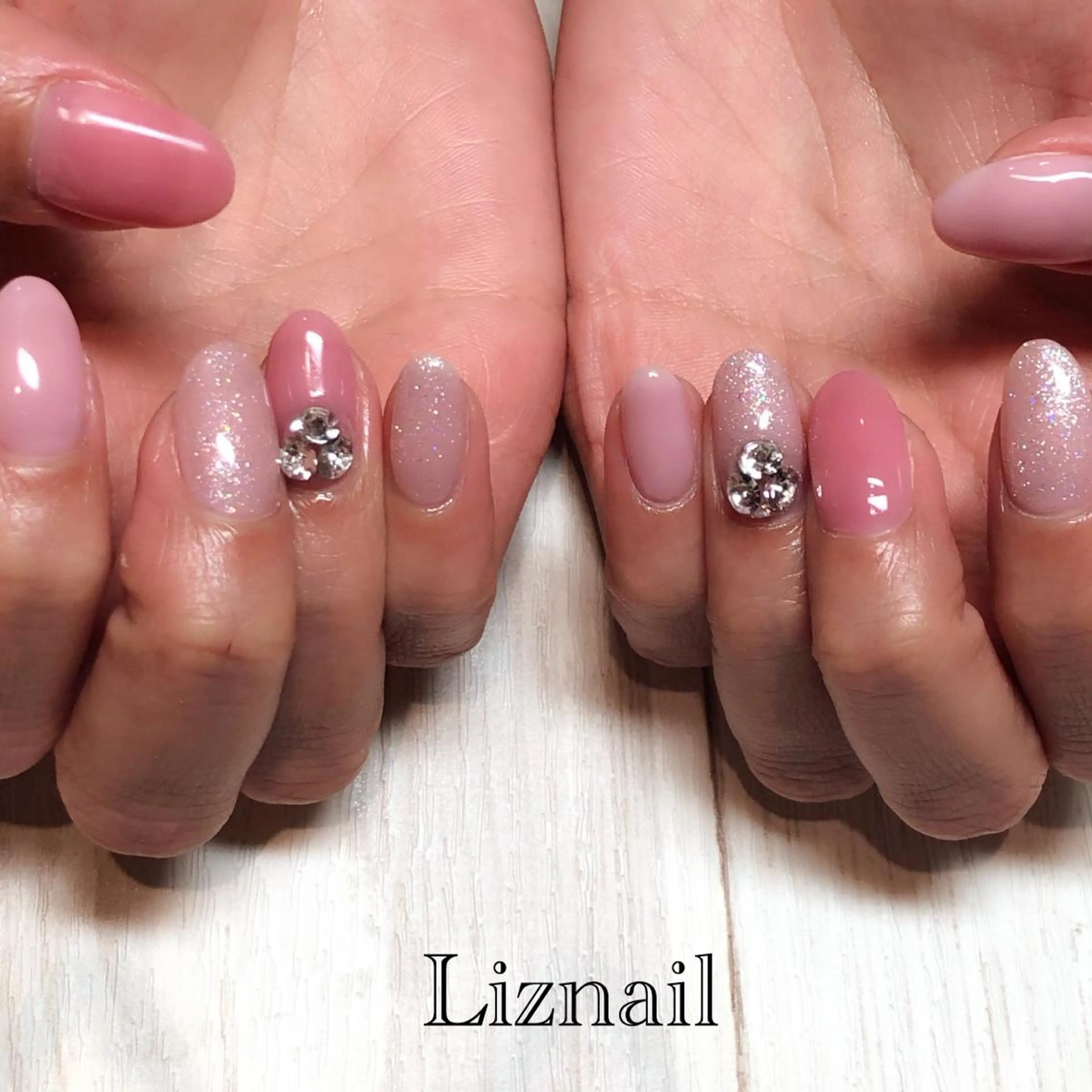 ネイル Rawr / saoriのネイルデザイン