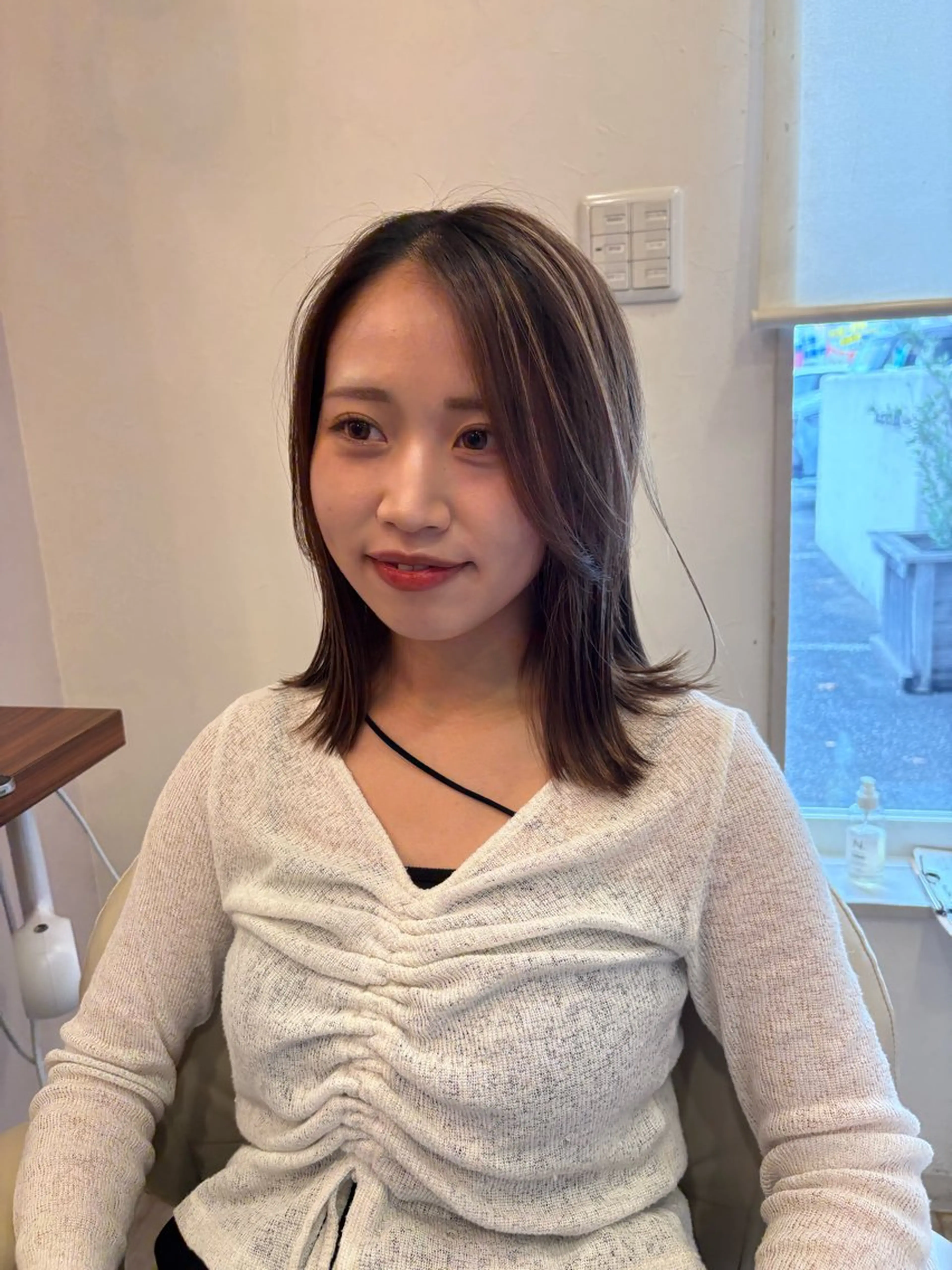 ミディアム arch. 津福店のヘアスタイル