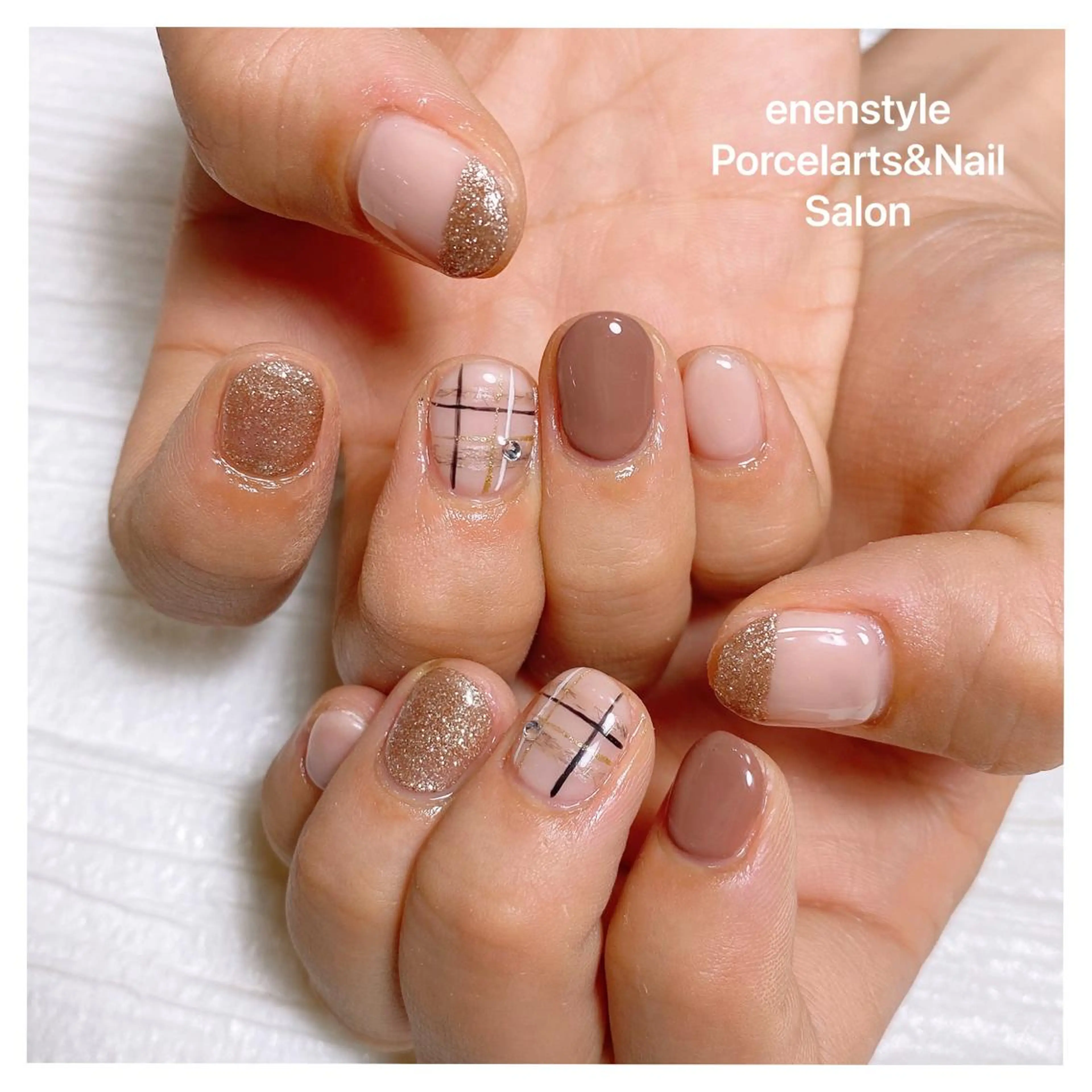 ミディアム ネイル ハンドネイル 👑enen style👑のネイルデザイン