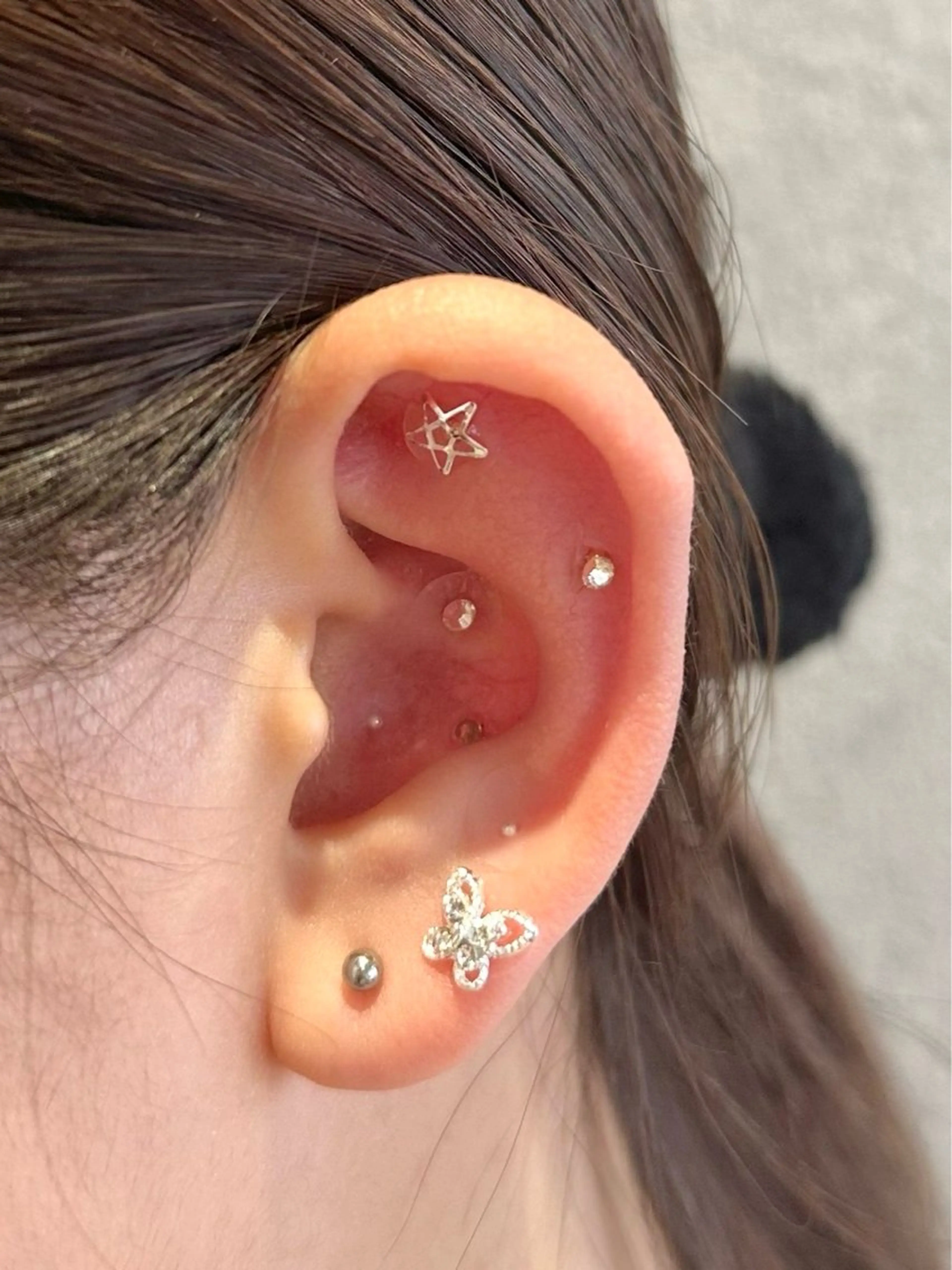 お試し耳ツボジュエリー【6粒】👂💎🎀の写真