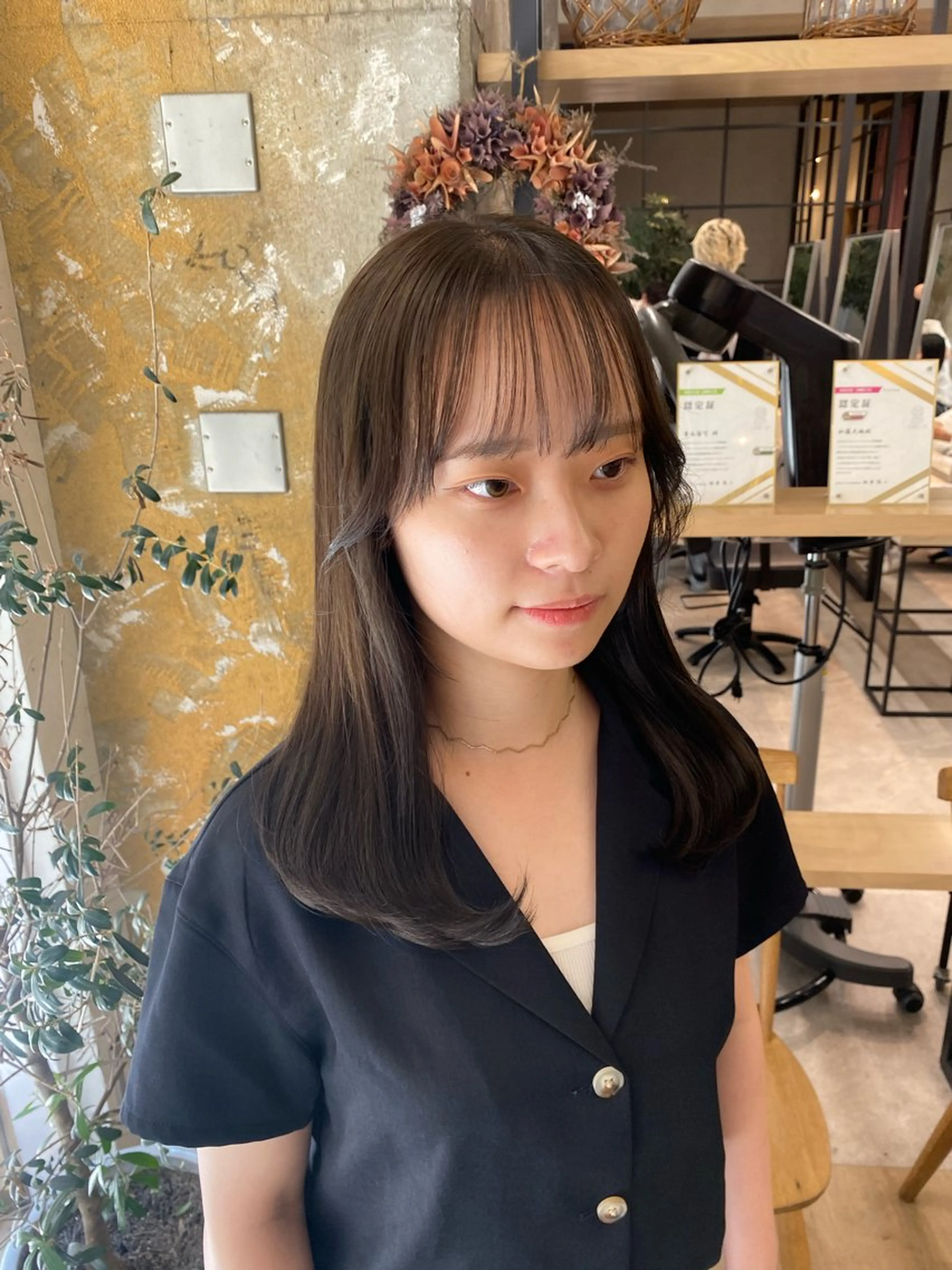 セミロング Misaki ║ツヤカラーのヘアスタイル