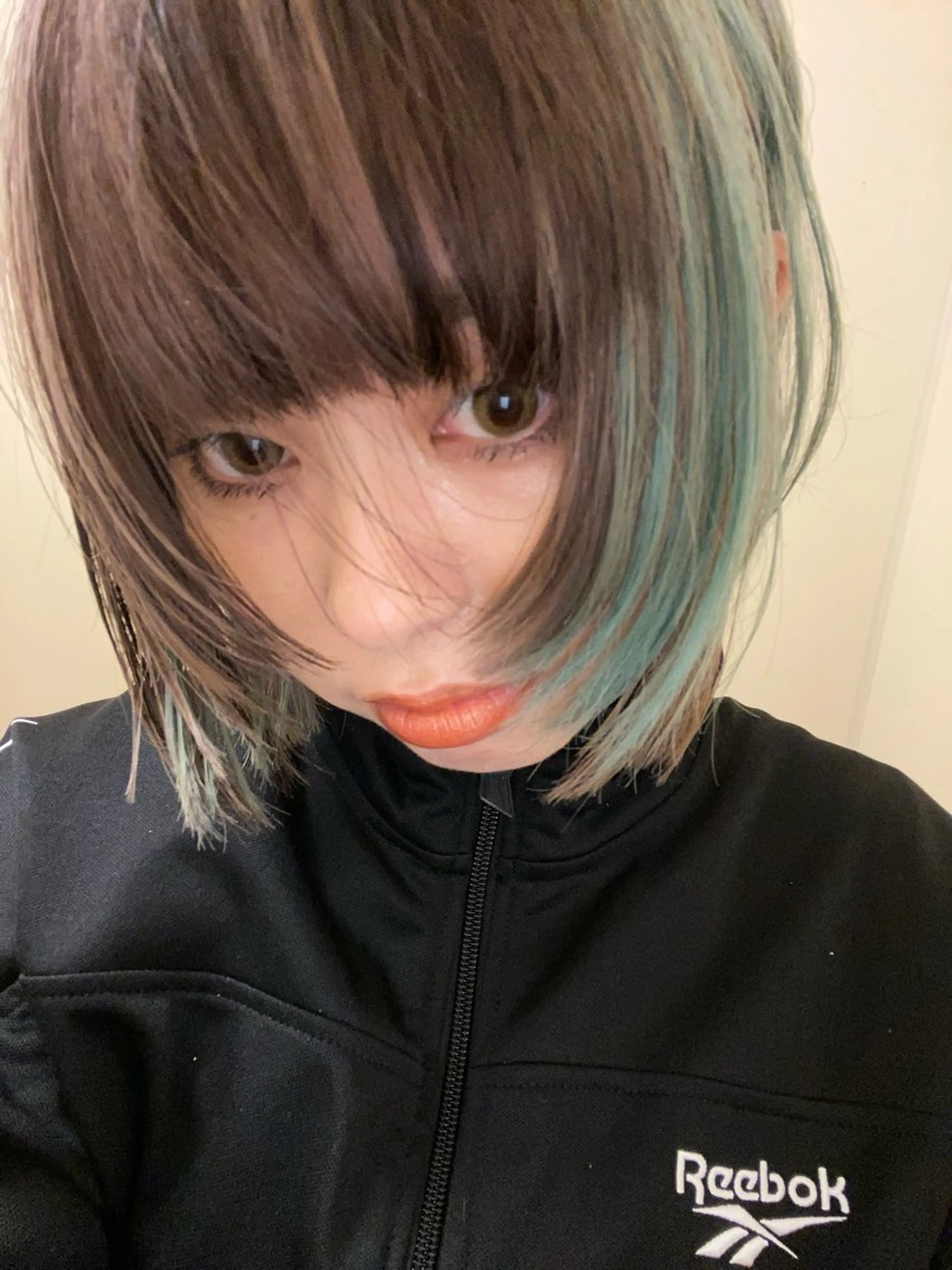 ミディアム カラー ヘアカラー ボブ/ハイトーン REINAのヘアスタイル