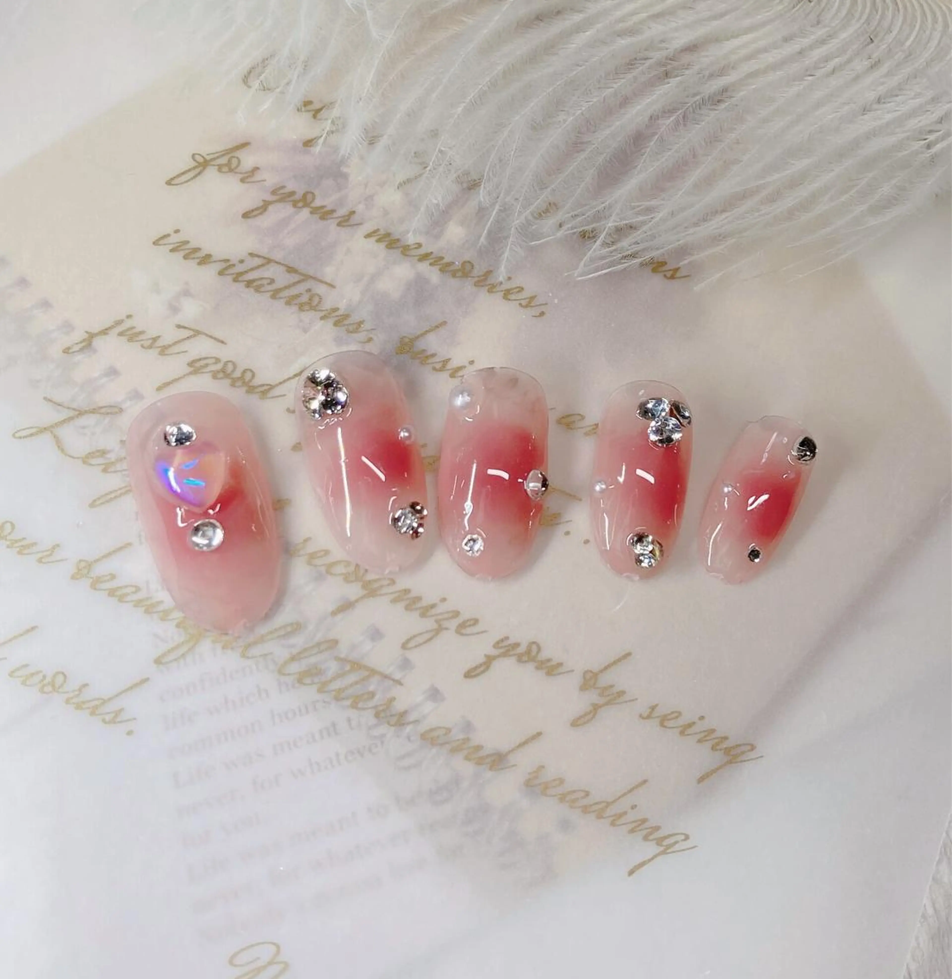 ネイル ewt miniのマツエク・マツパデザイン