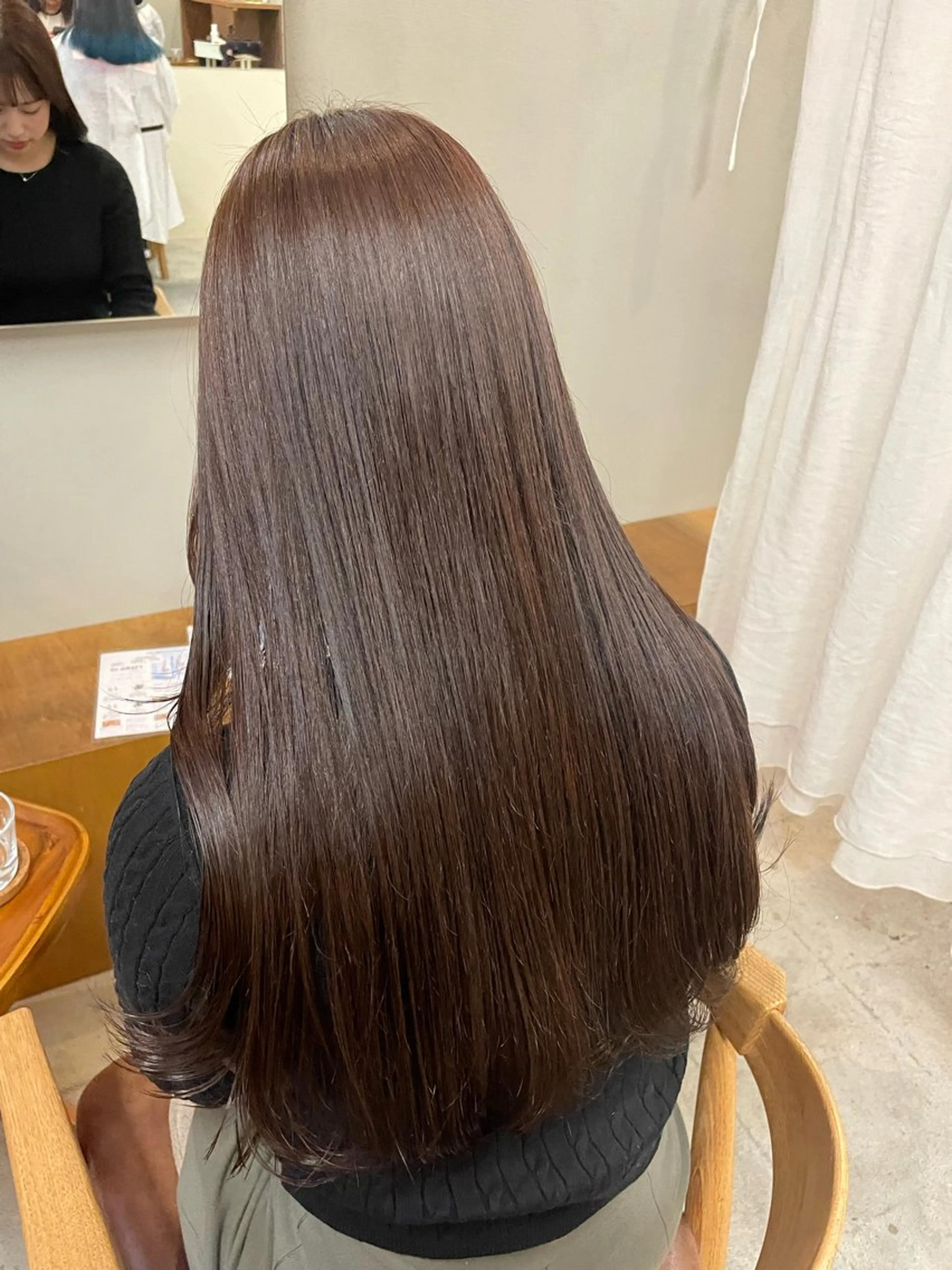 ロング カラー 山下 悠月のヘアスタイル