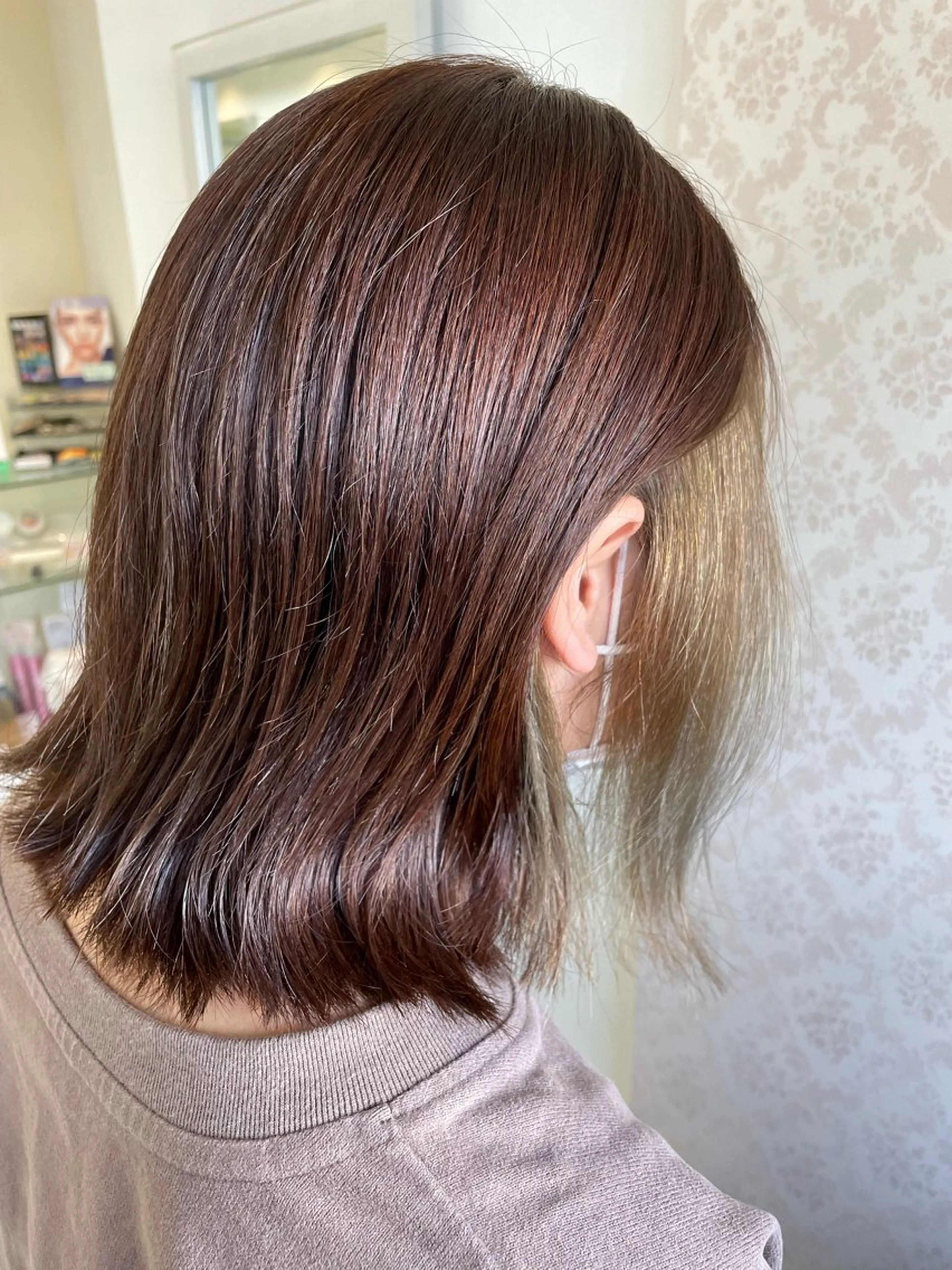 ミディアム カラー ヒヨシ ルナのヘアスタイル